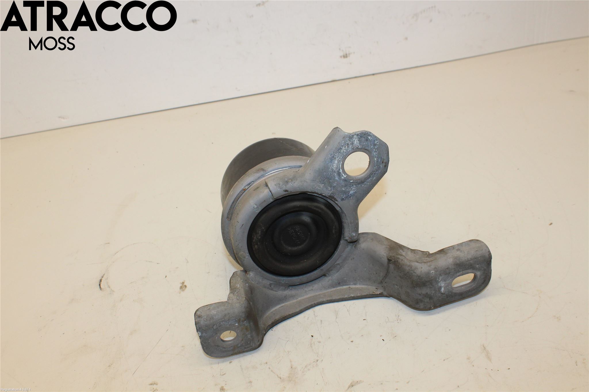 Volvo XC60 14-17 Motorfäste