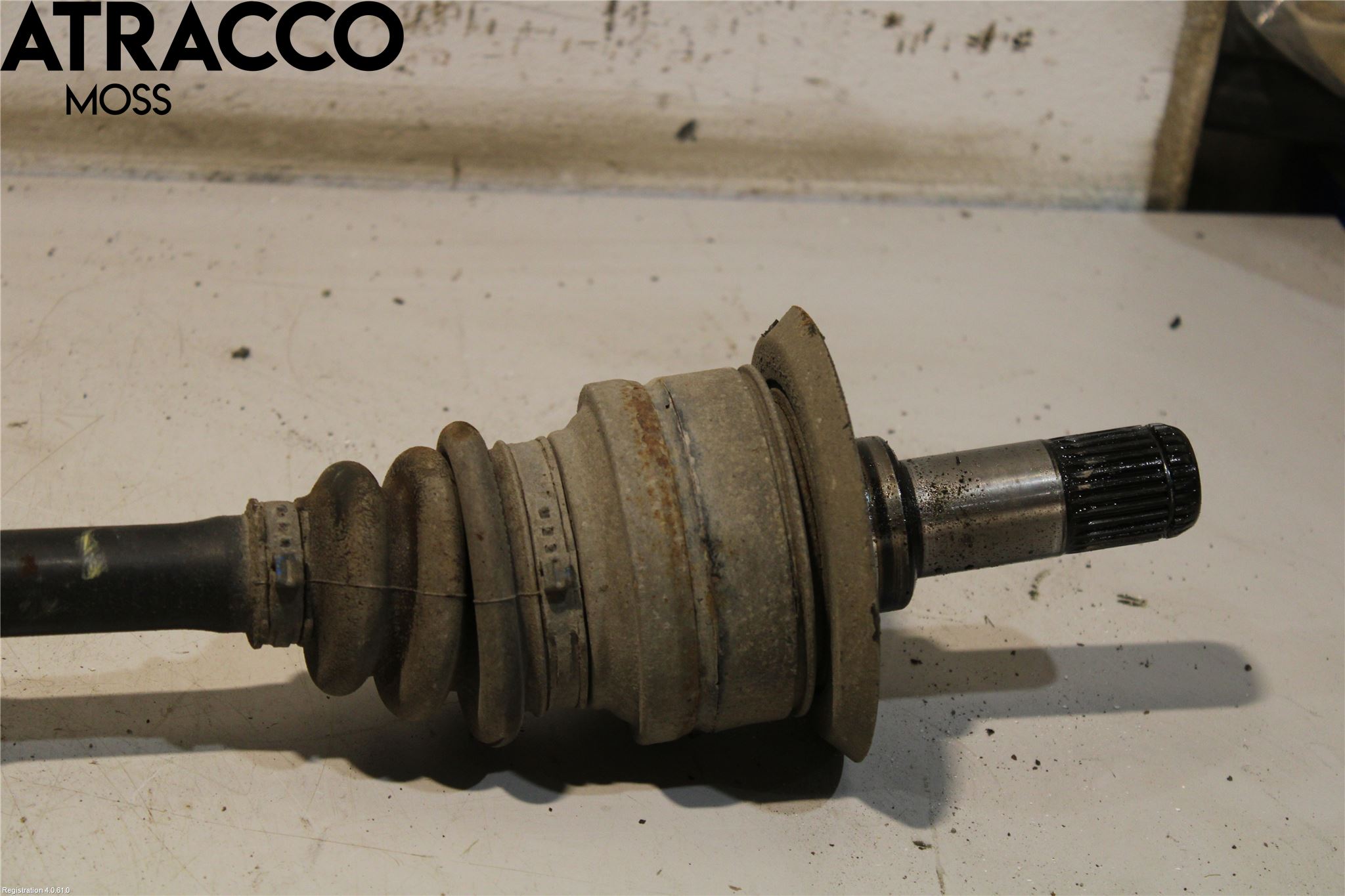 BMW 3 F30/F31/F80 12-19 Drivaxel Bak Höger