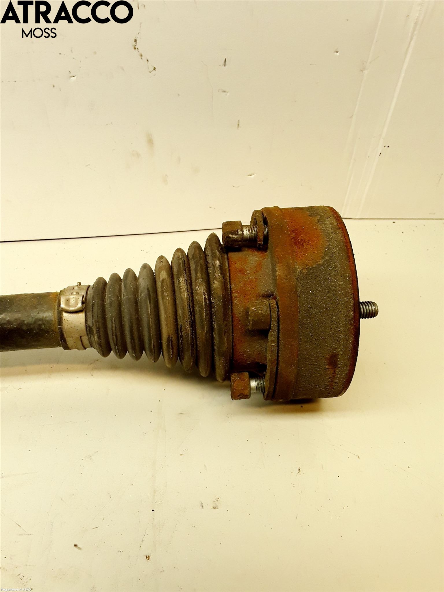 Volkswagen VW TIGUAN 07-16 Drivaxel Bak Vänster