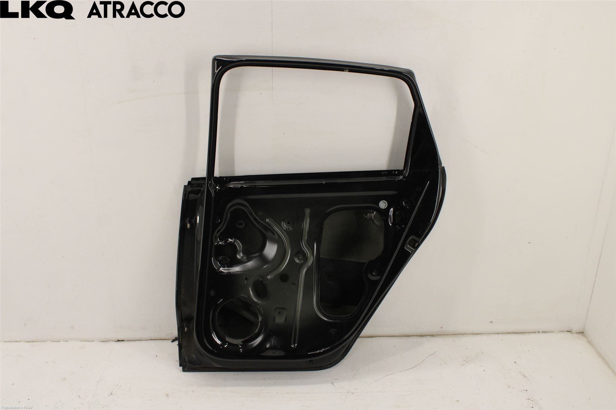 Volkswagen VW POLO 10-17 Dörr Bak Höger