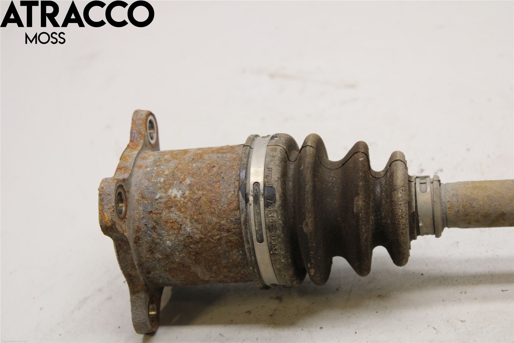 Toyota RAV4 13-18 Drivaxel Bak Höger