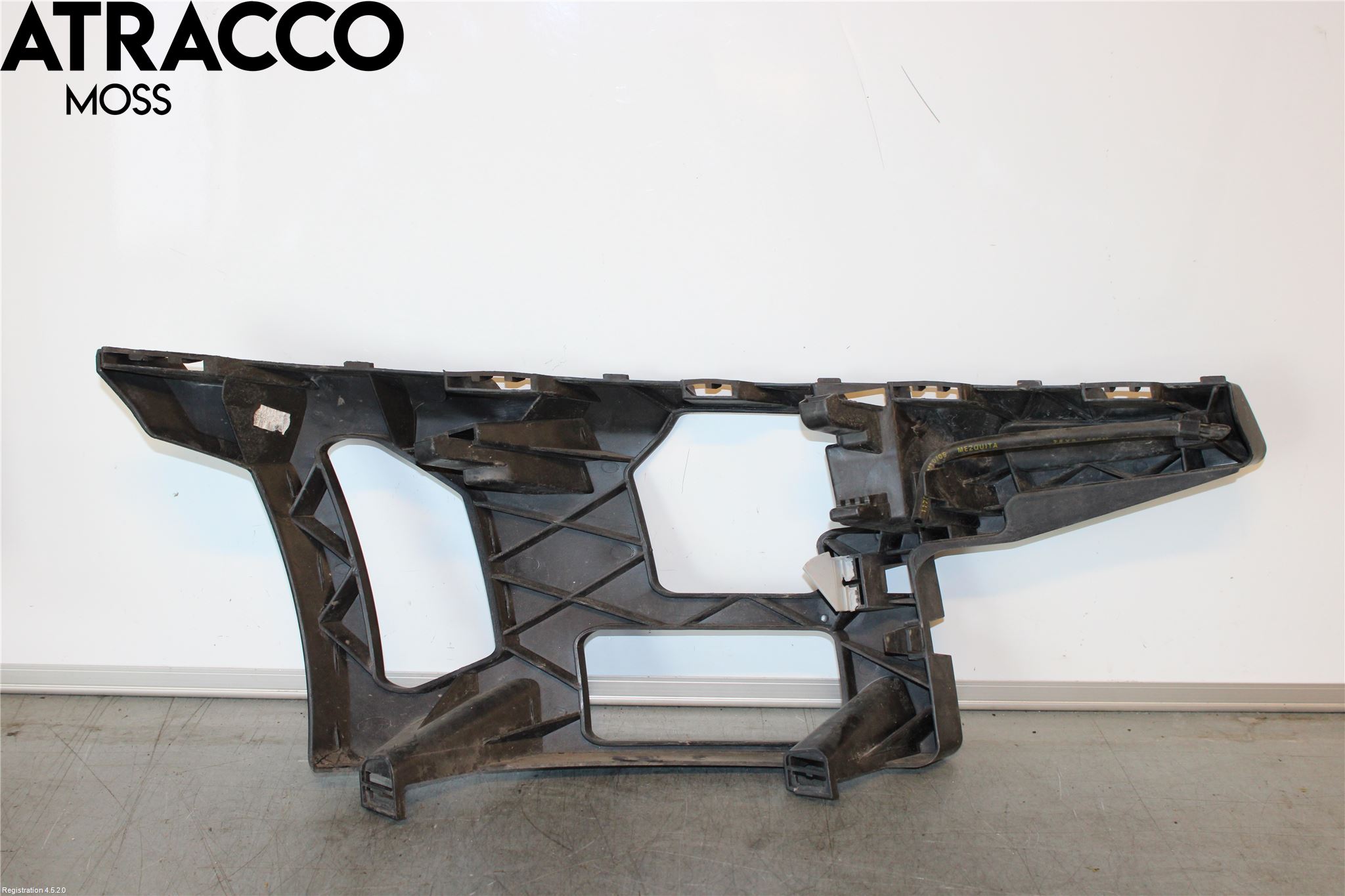 Ford MONDEO 07-15 Stötfångarbärjärn Fram