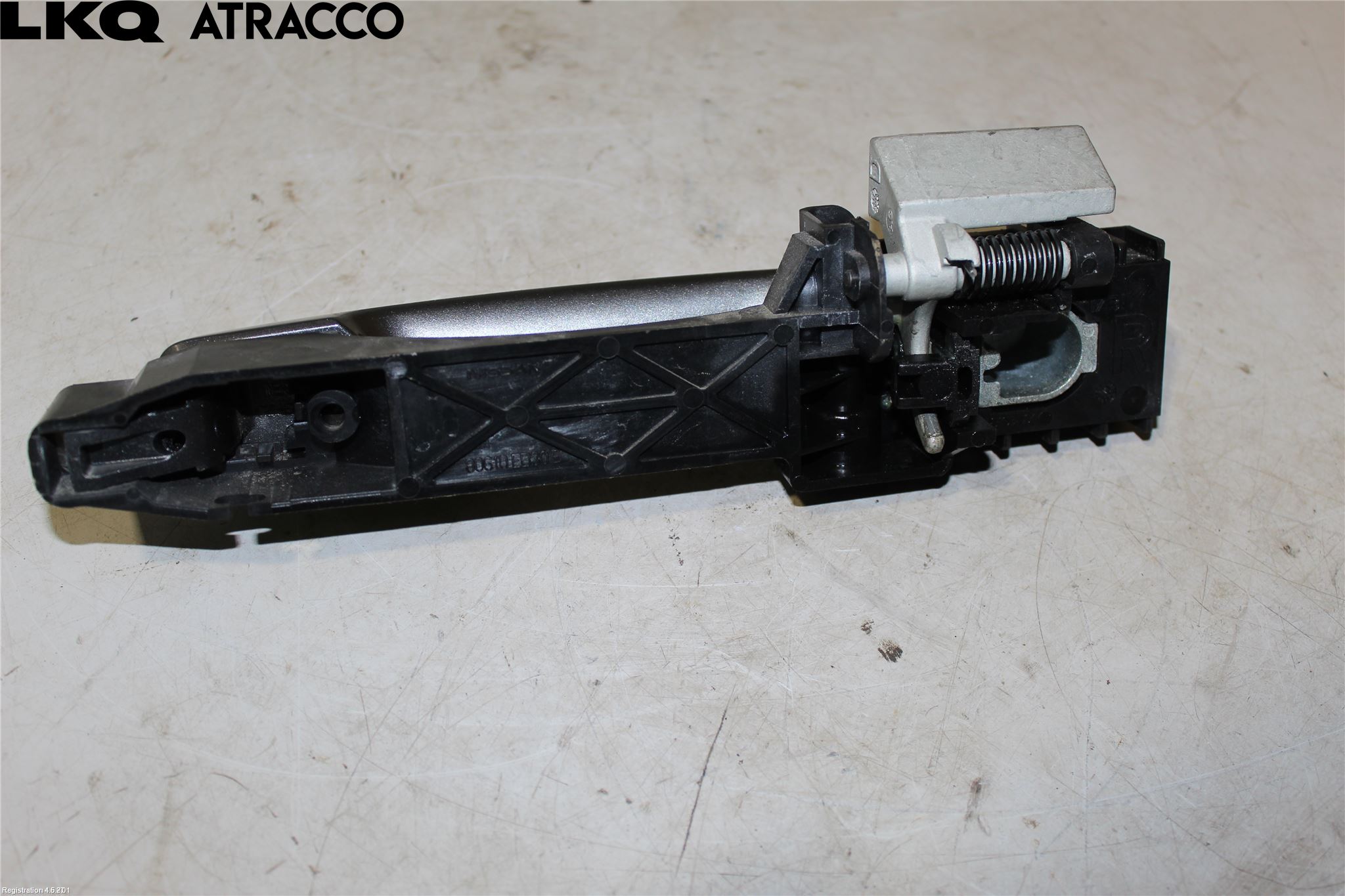 Nissan QASHQAI 10-14 Dörrhandtag Yttre Hö