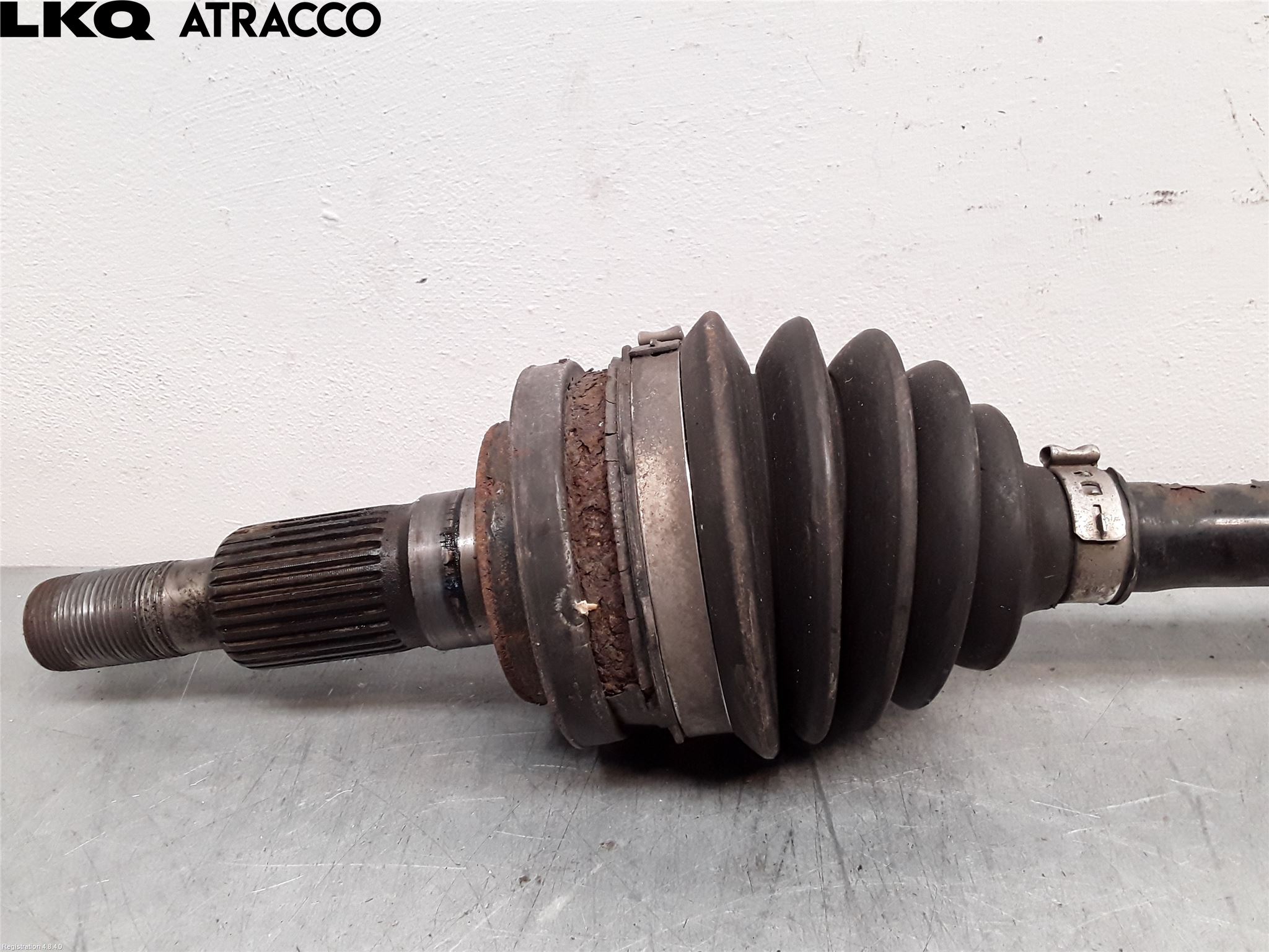 Porsche PANAMERA 09- Drivaxel Fram Vänster
