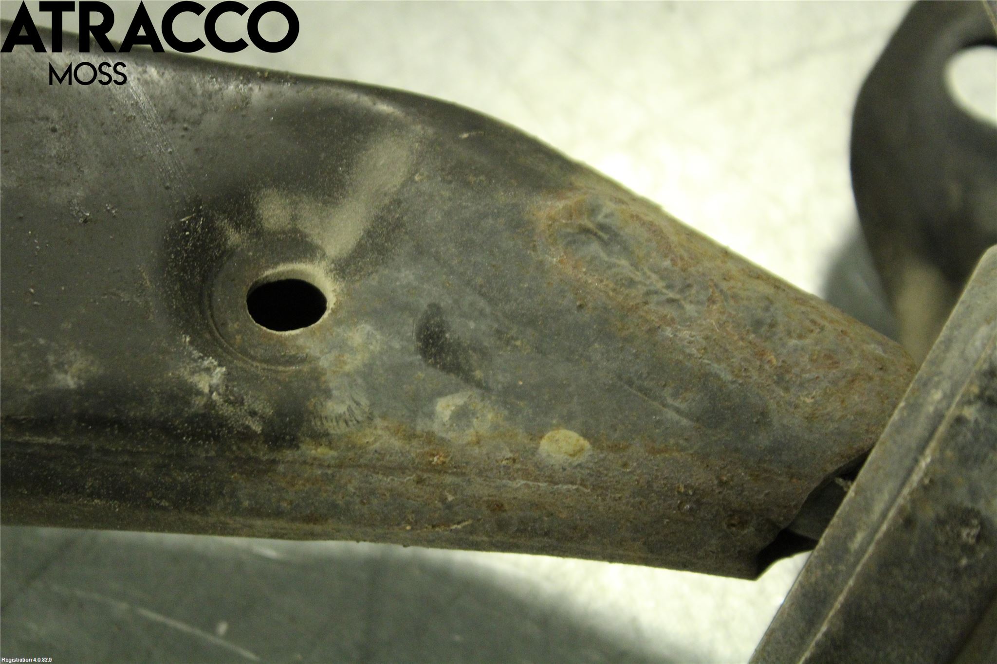 Ford FOCUS 11-14 Bärarm Fram Undre Hö
