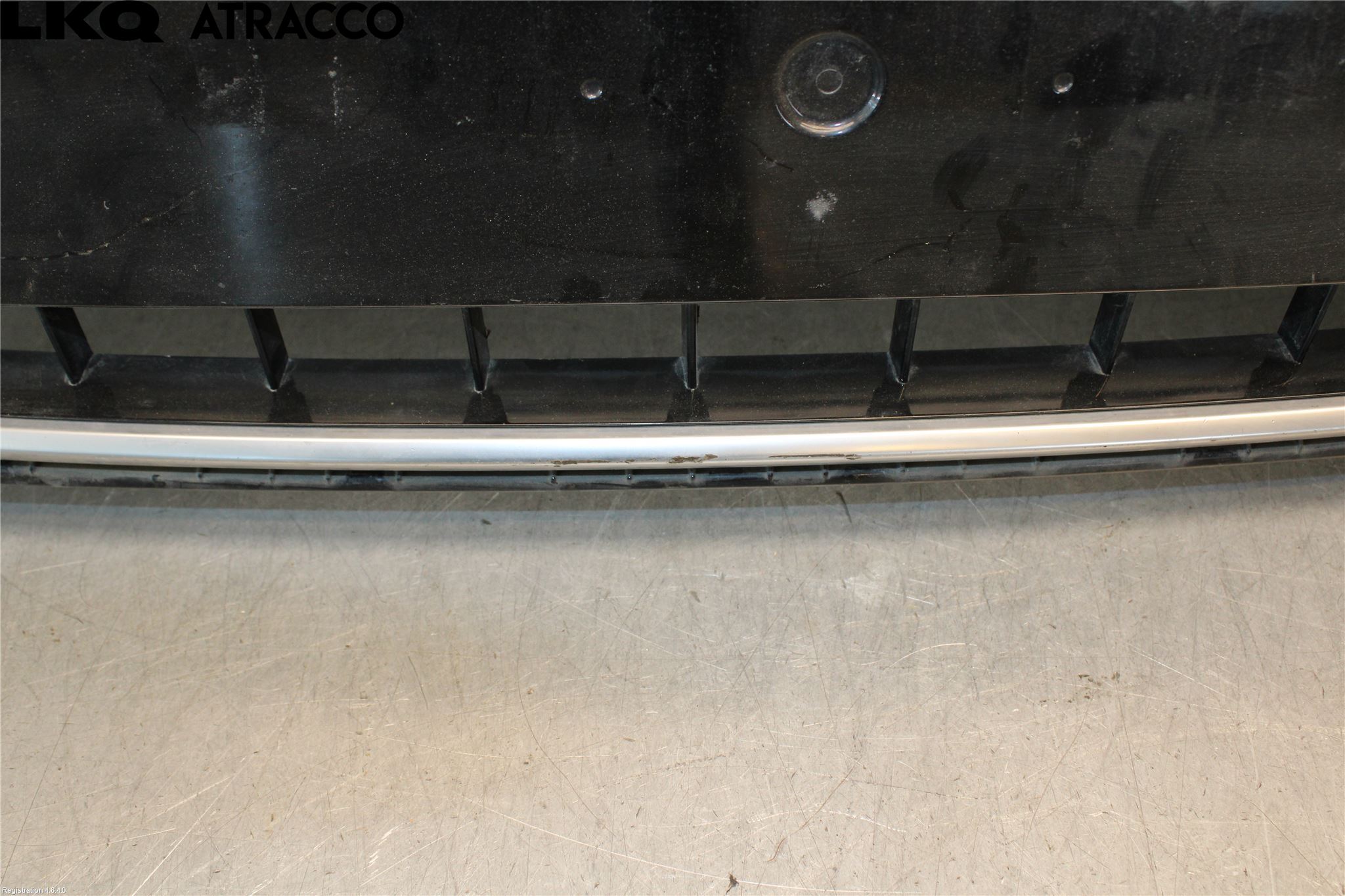 Audi Q3 8U 12-18 Grilldel Mitt