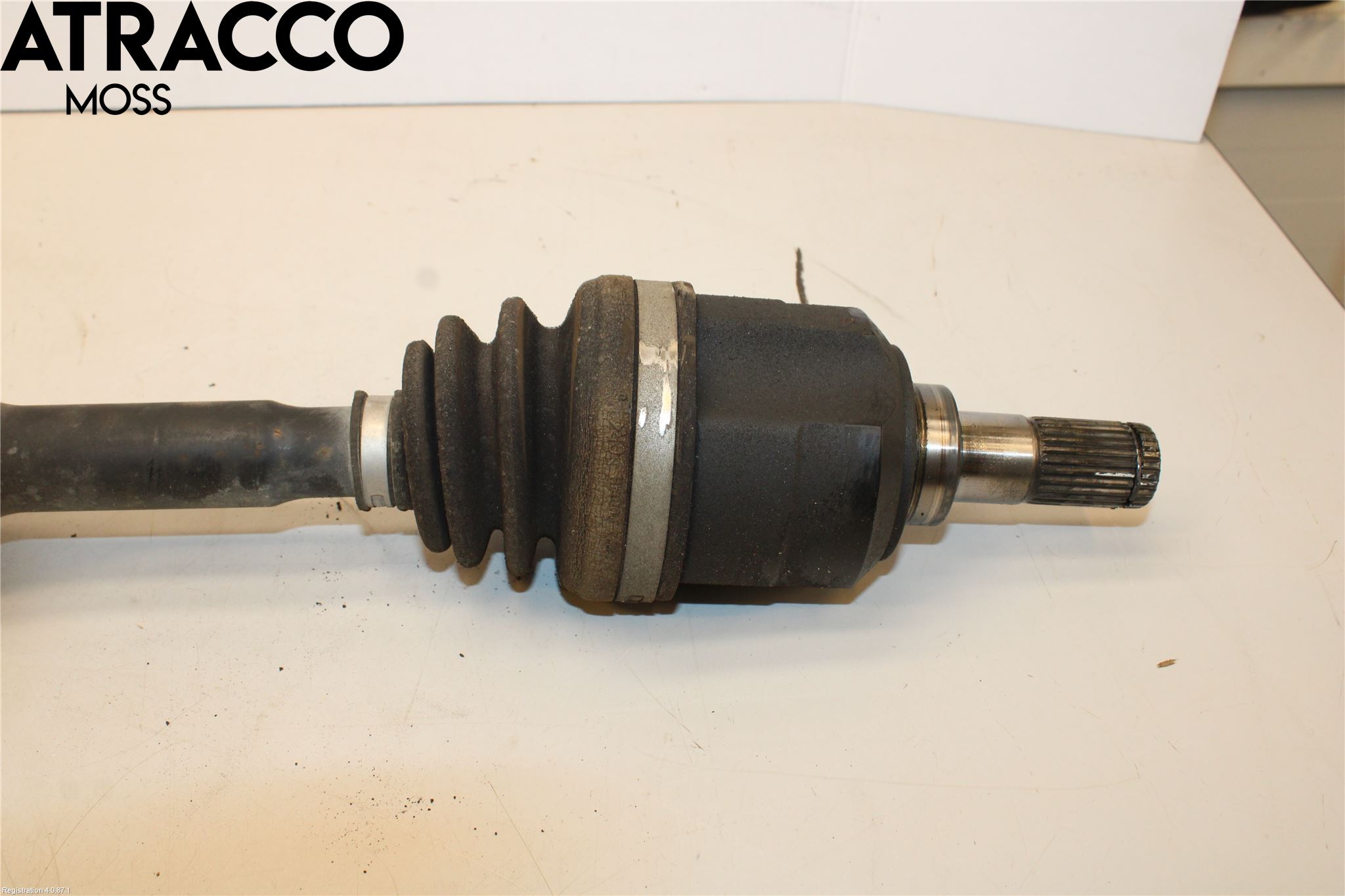 Kia SPORTAGE (SL) 11-15 Drivaxel Fram Höger