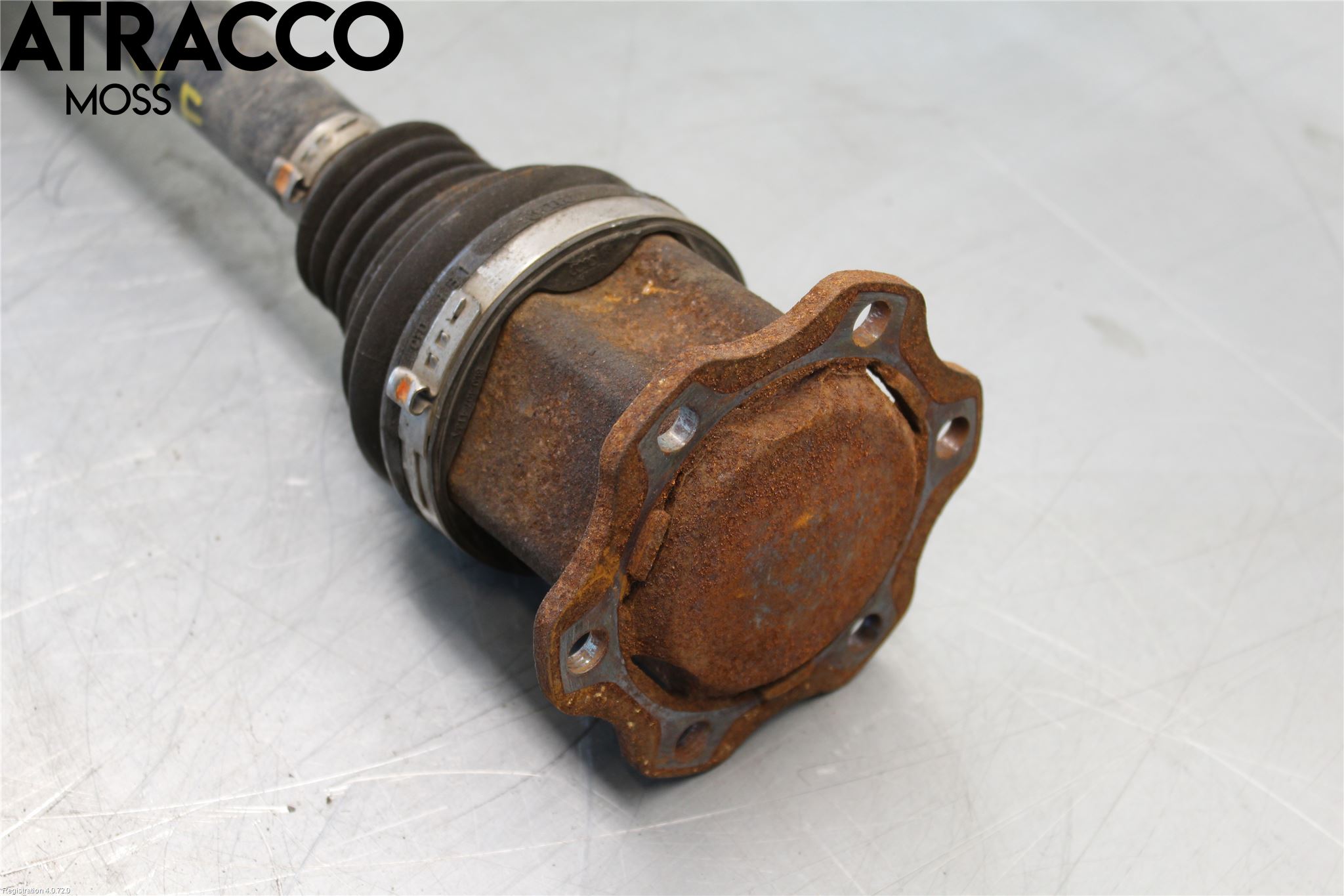 Audi Q5 09-16 Drivaxel Fram Vänster