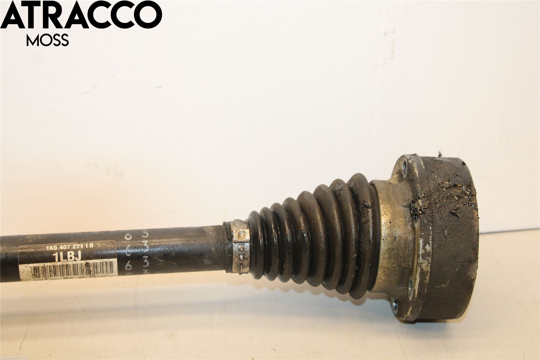 Volkswagen VW TOURAN 10-15 Drivaxel Fram Vänster