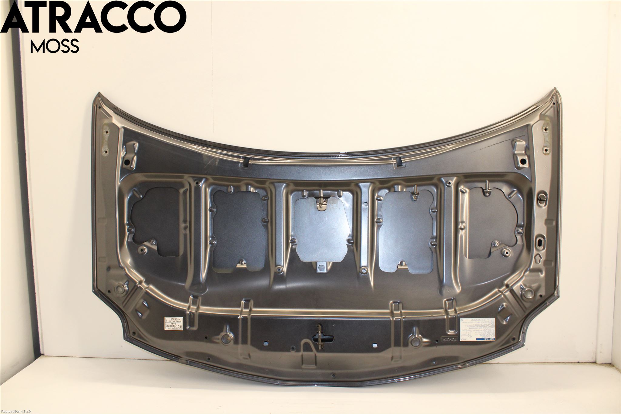 Toyota AURIS 07-09 Huv Fram