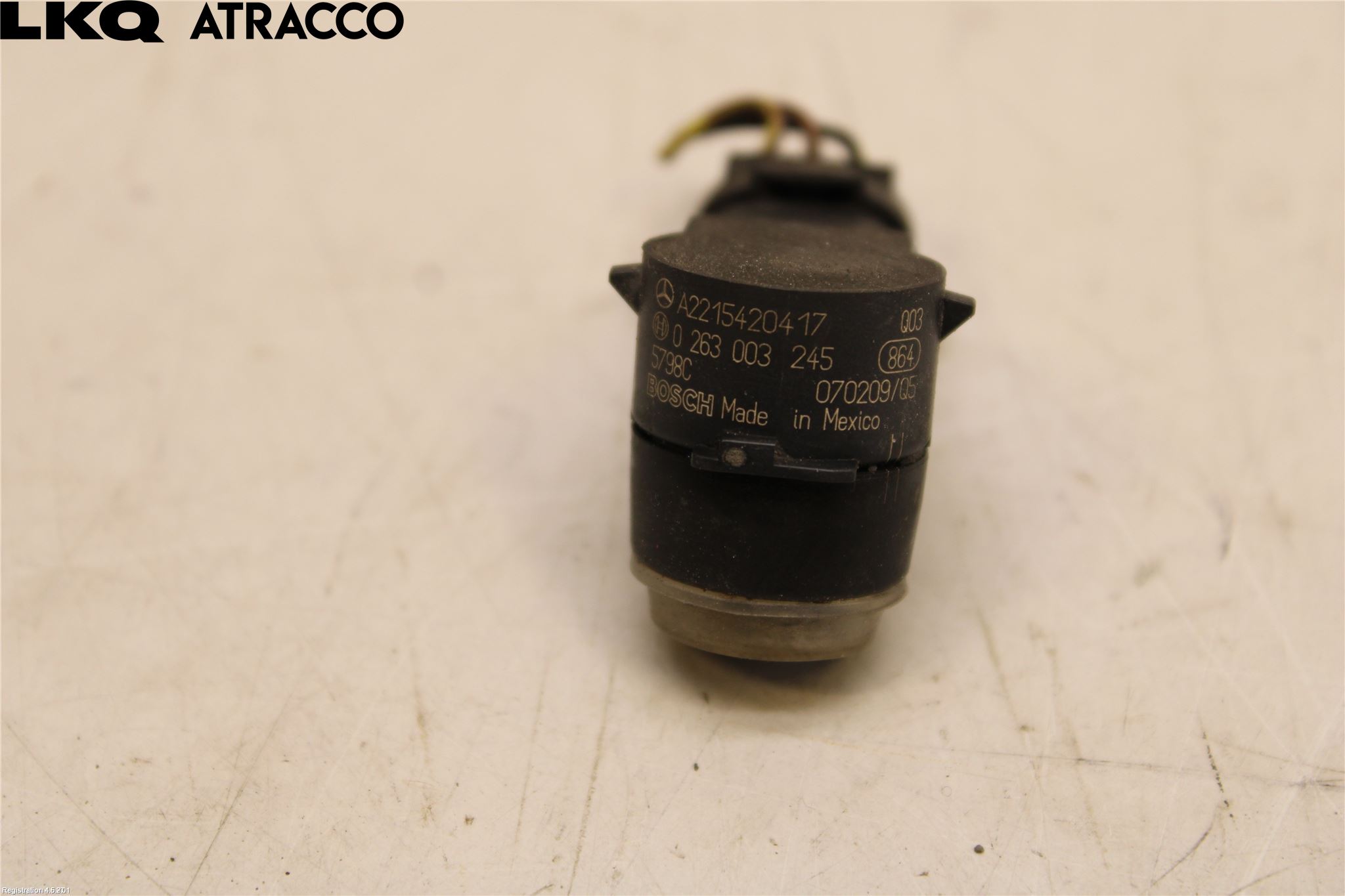 Mercedes-Benz MB C-KLASS (W204) 07-15 Parkeringshjälp Frontsensor
