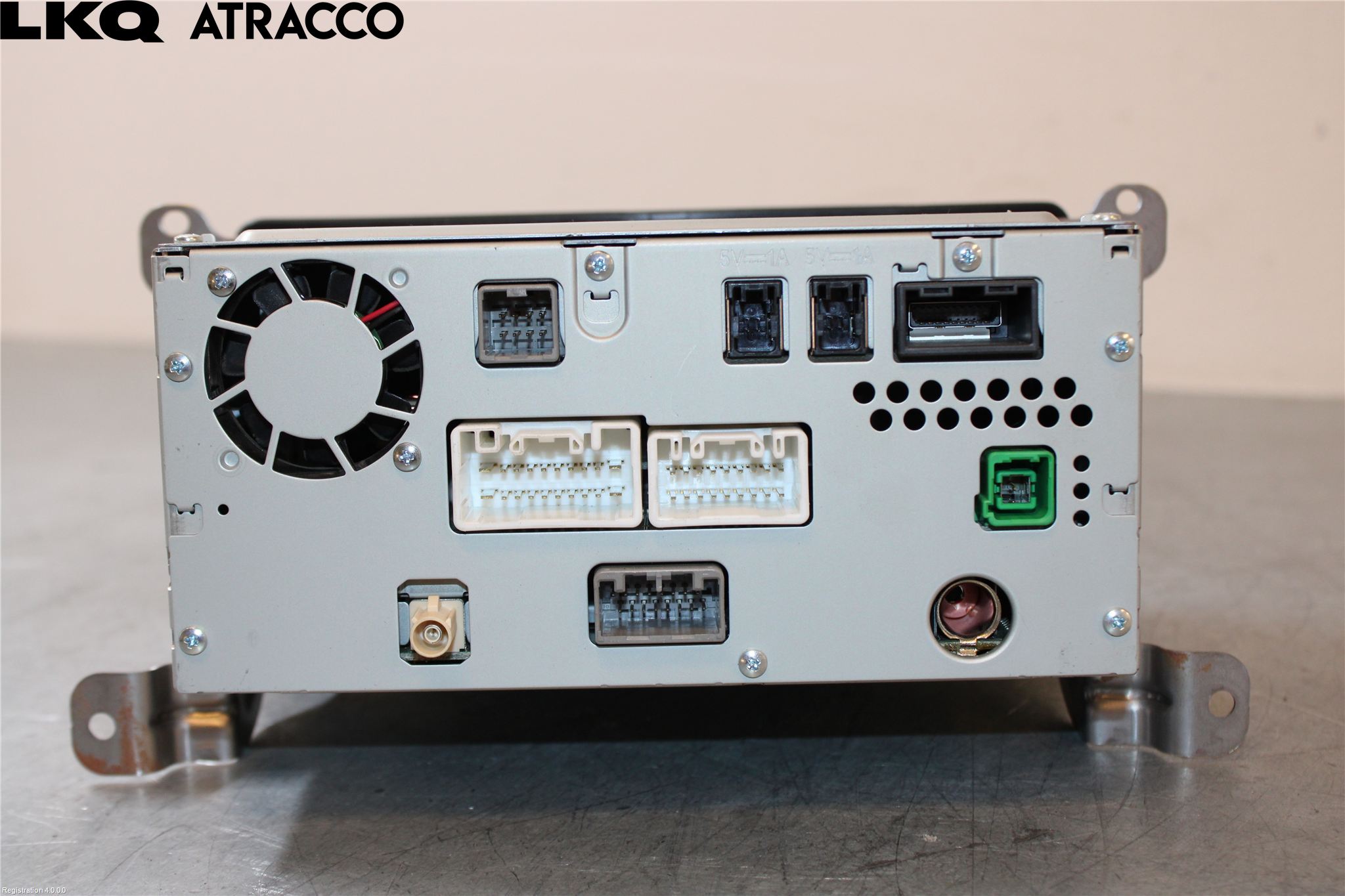 Mitsubishi OUTLANDER 13-21 Radio