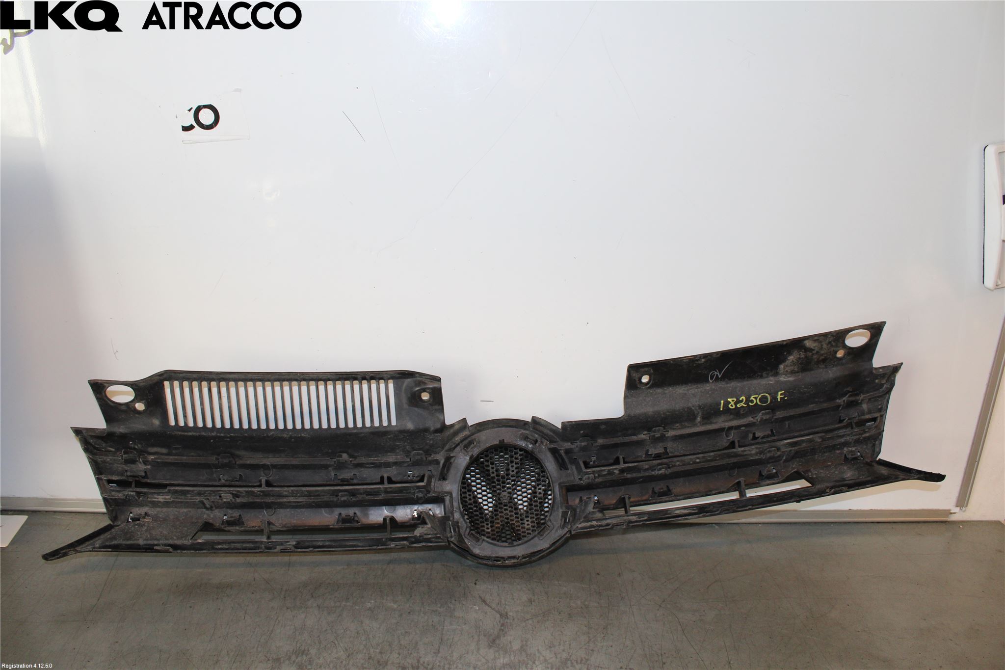 Volkswagen VW GOLF VI 09-13 Grill Komp