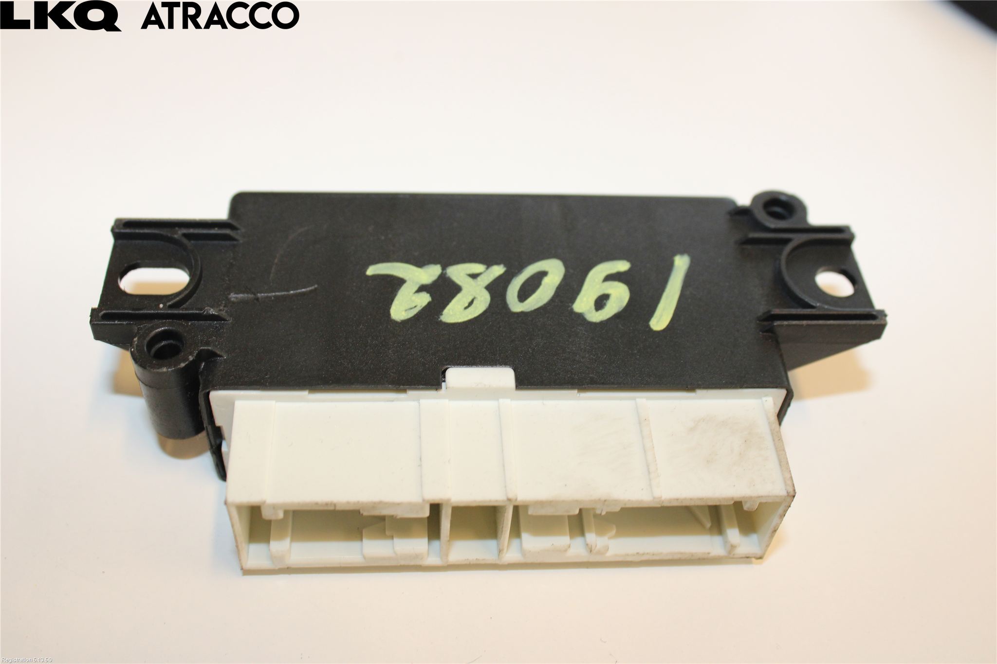 Volkswagen VW POLO 10-17 Styrenhet Parkeringshjälp