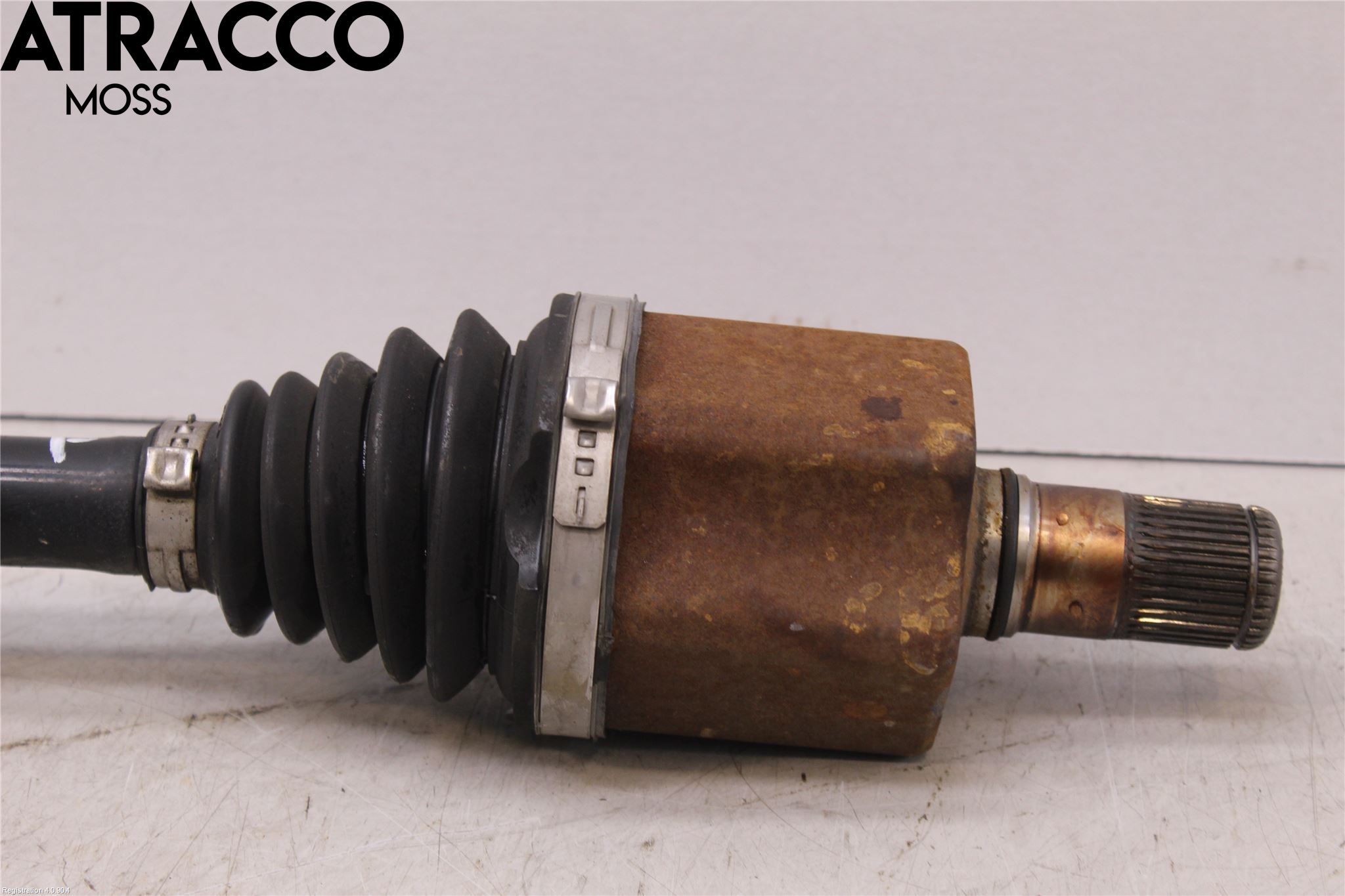Volkswagen VW PASSAT 20-24 Drivaxel Fram Vänster