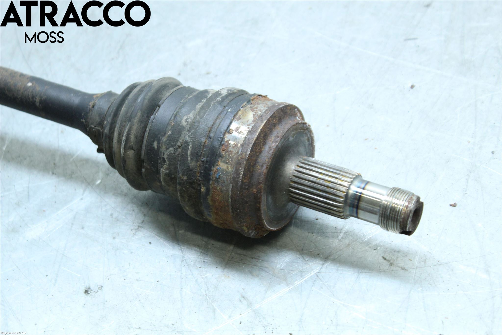 Mercedes-Benz MB E-KLASS (W213) 16-23 Drivaxel Bak Vänster