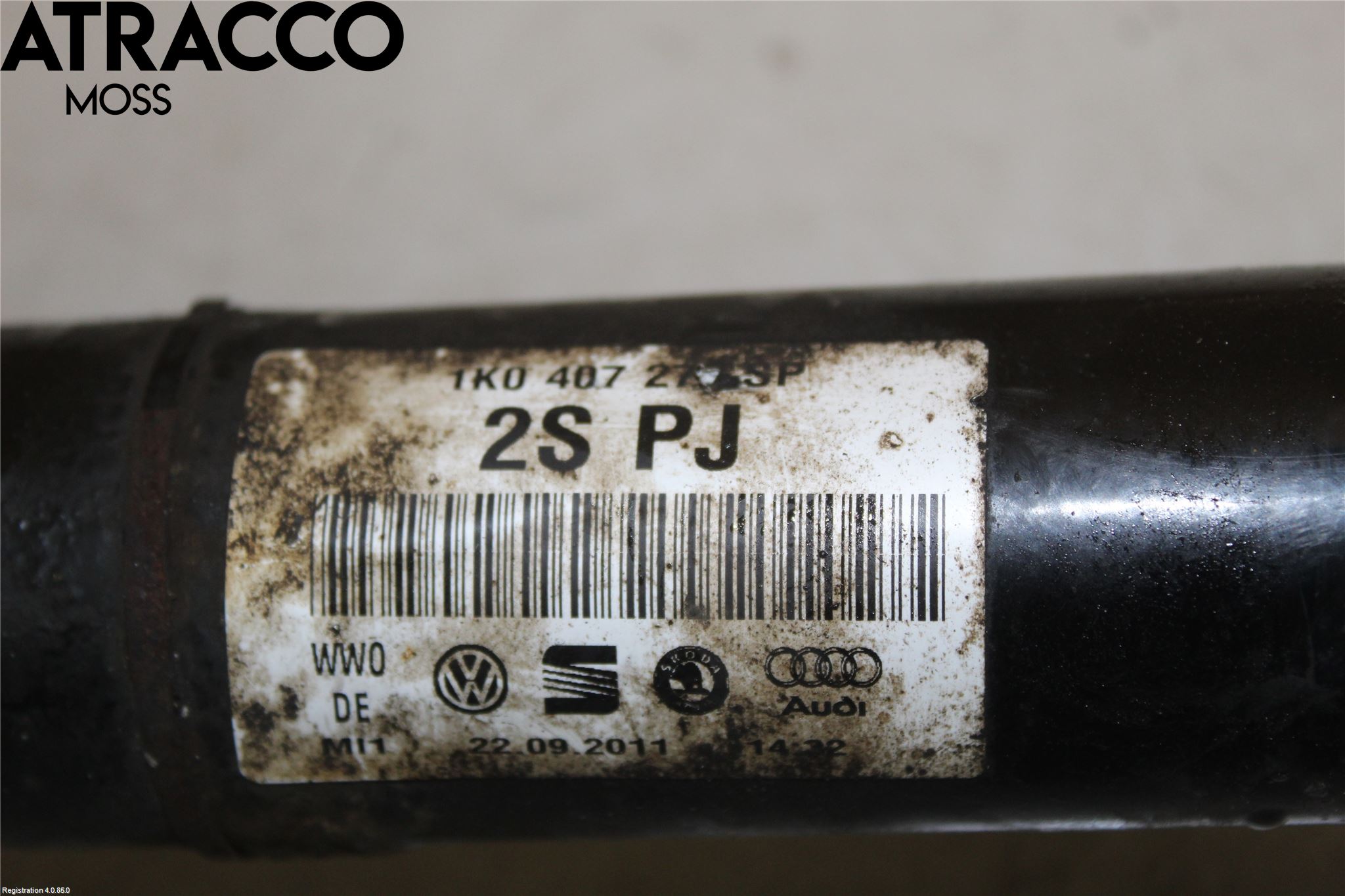 Volkswagen VW GOLF VI 09-13 Drivaxel Fram Höger