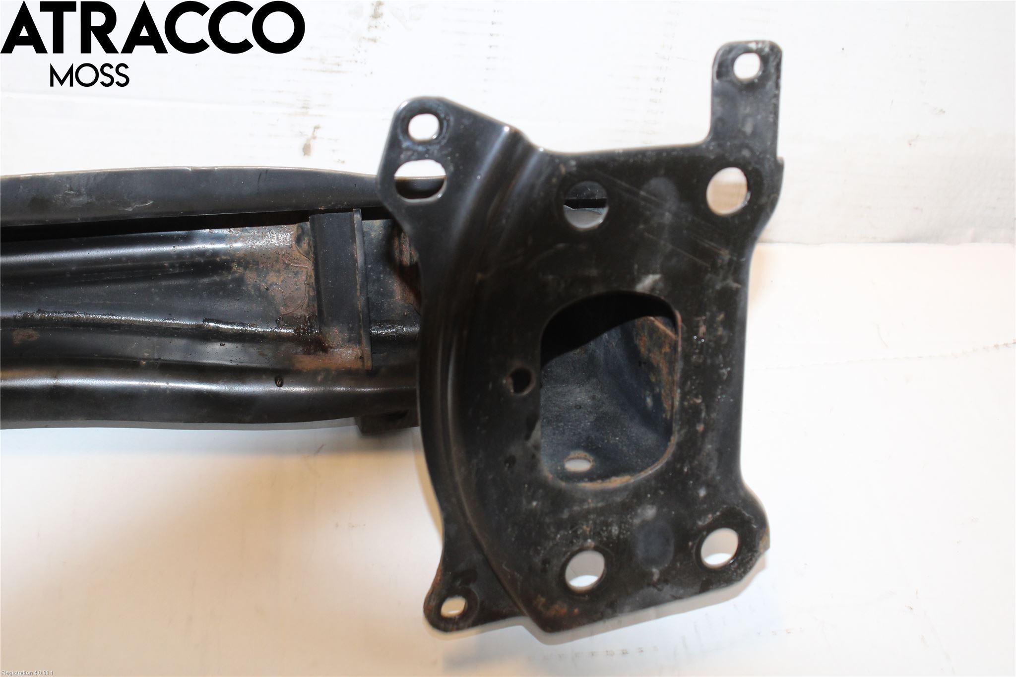 Volkswagen VW GOLF V 04-09 Stötfångarbalk Fram