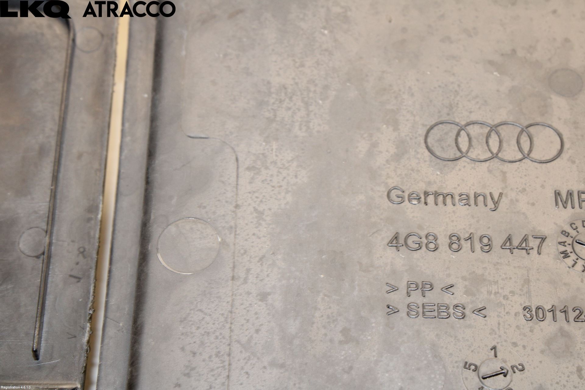 Audi A6 ALLROAD 12-18 Torpedplåt-Torpedplast