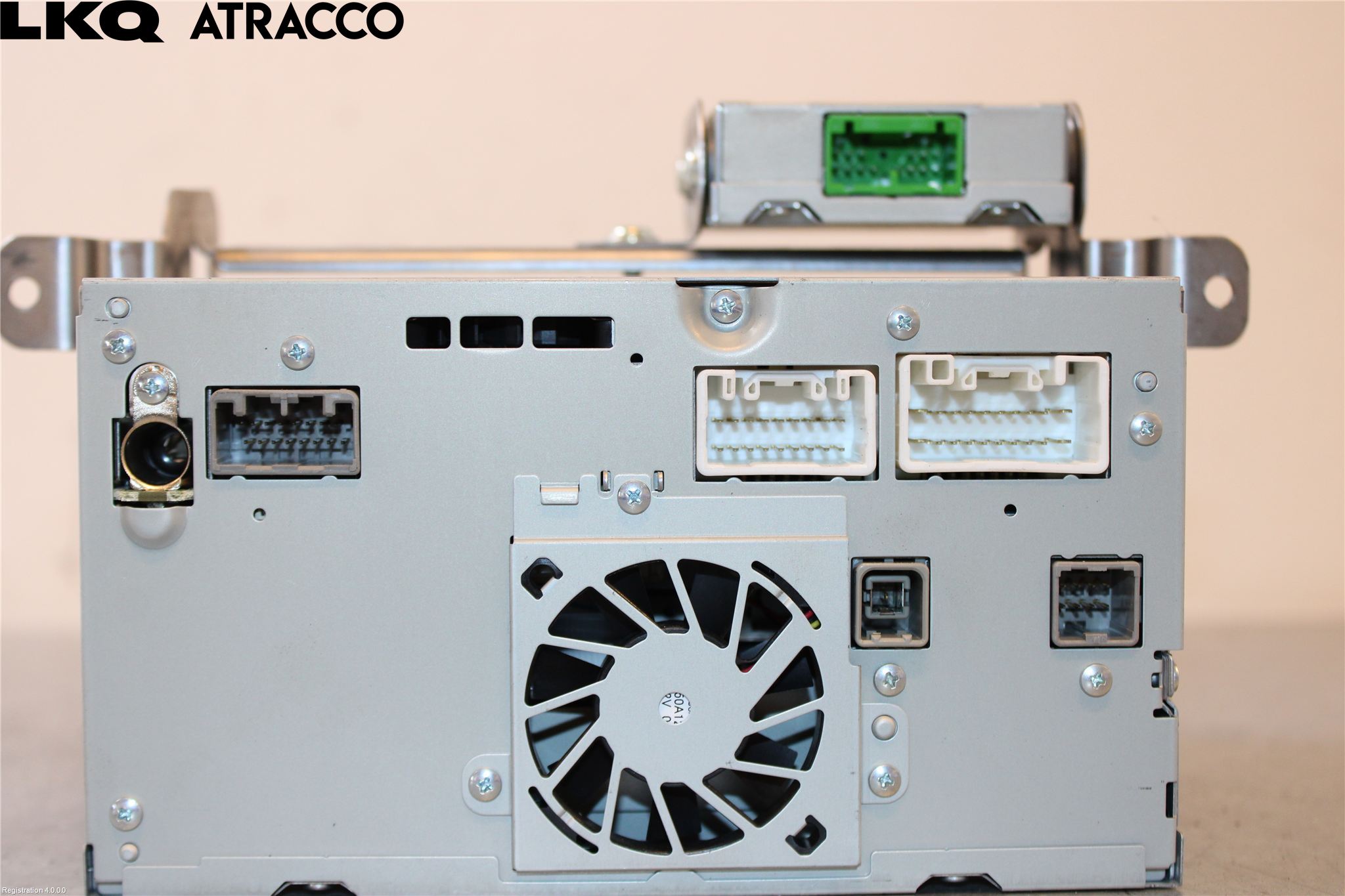 Mitsubishi OUTLANDER 13-21 Radio