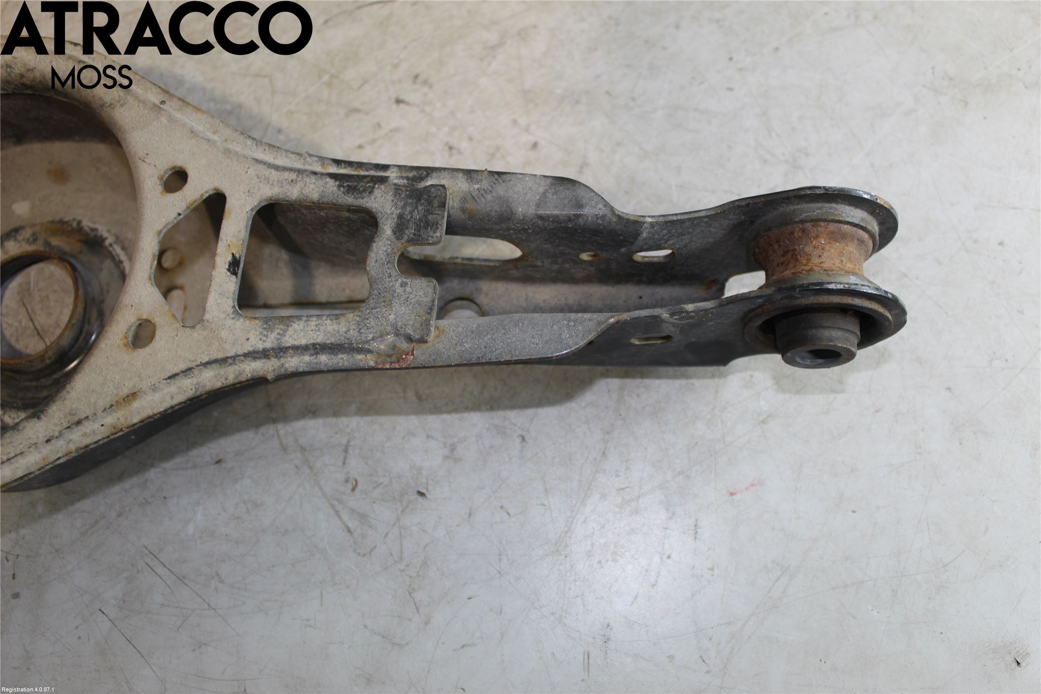 Toyota COROLLA 19- Bärarm Bak Vänster