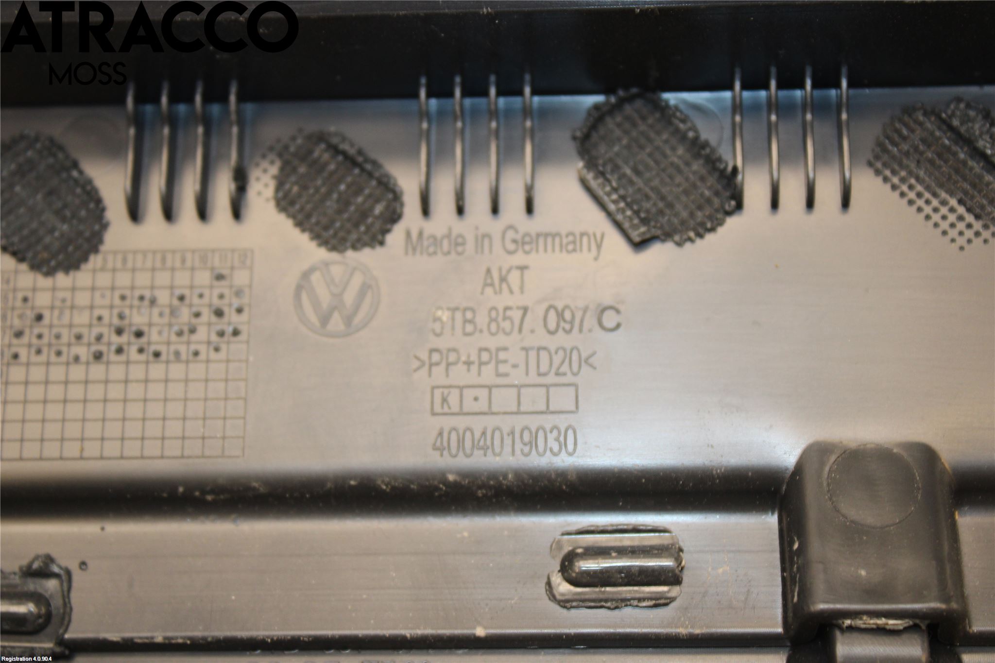 Volkswagen VW TOURAN 16- Inr Tunnelfack
