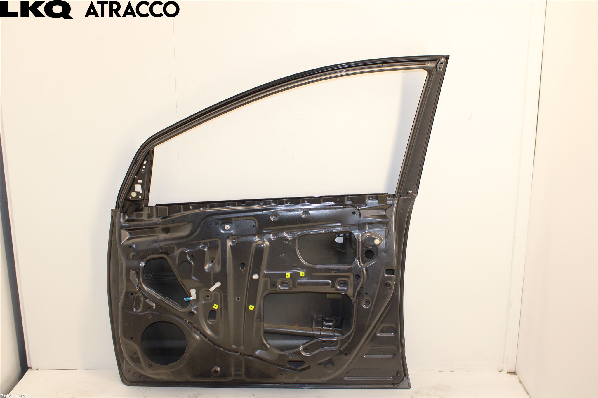Toyota PRIUS NWH20 04-08 Dörr Fram Höger