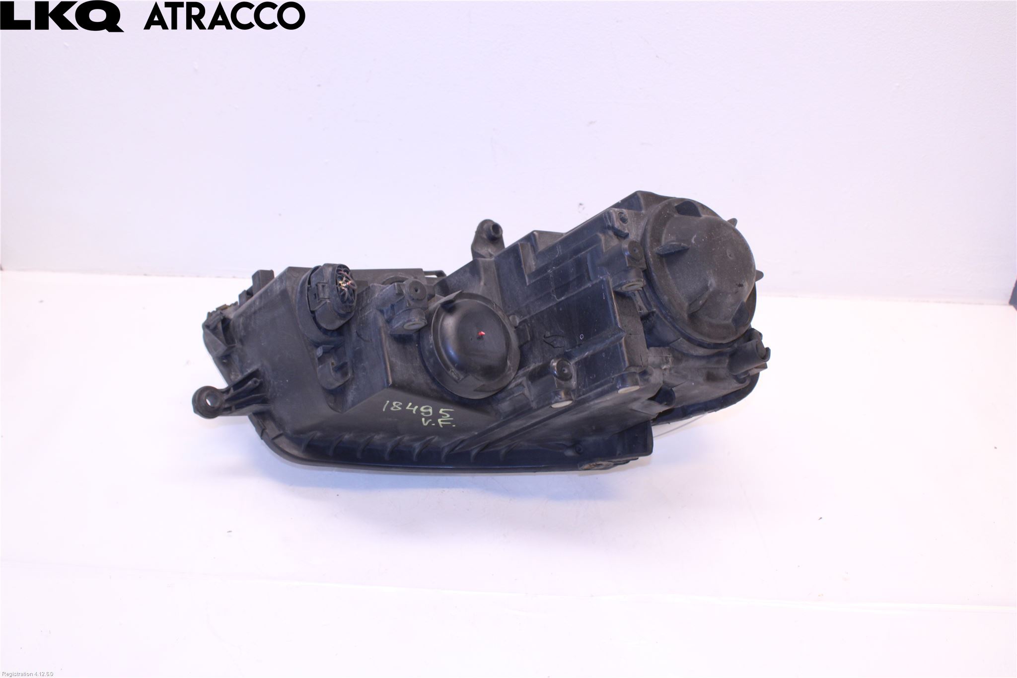 Volkswagen VW TOURAN 03-10 Strålkastare Vänster