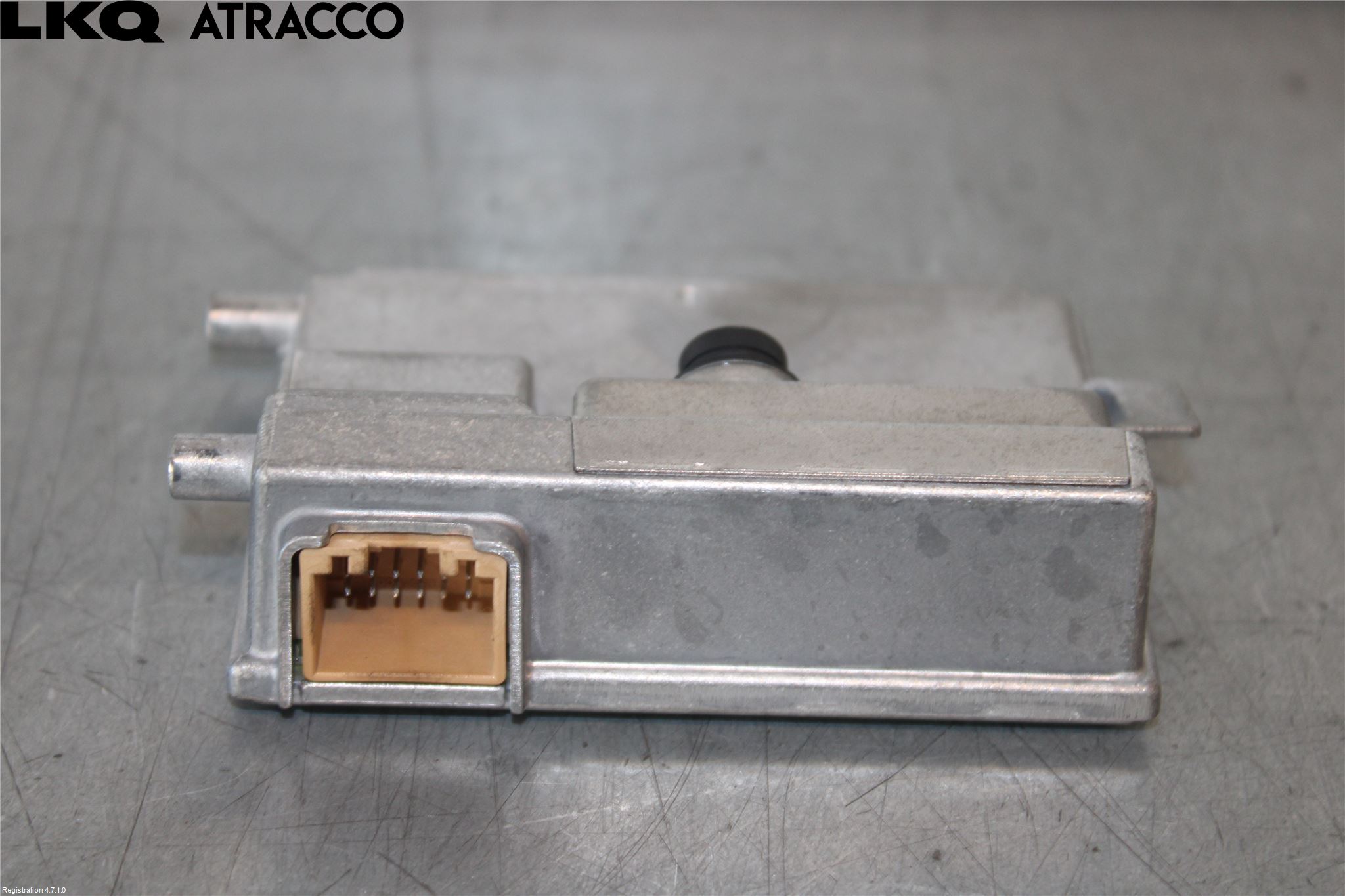 Skoda SUPERB 16-24 Parkeringshjälp Kamera