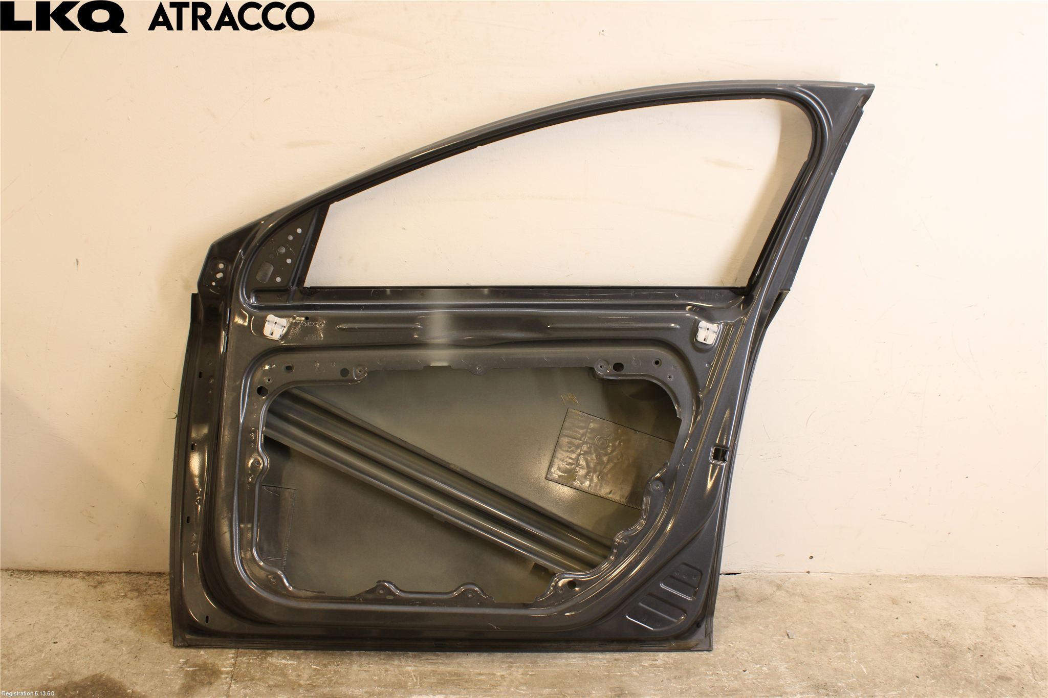 Volvo V40 12-19 Dörr Fram Höger