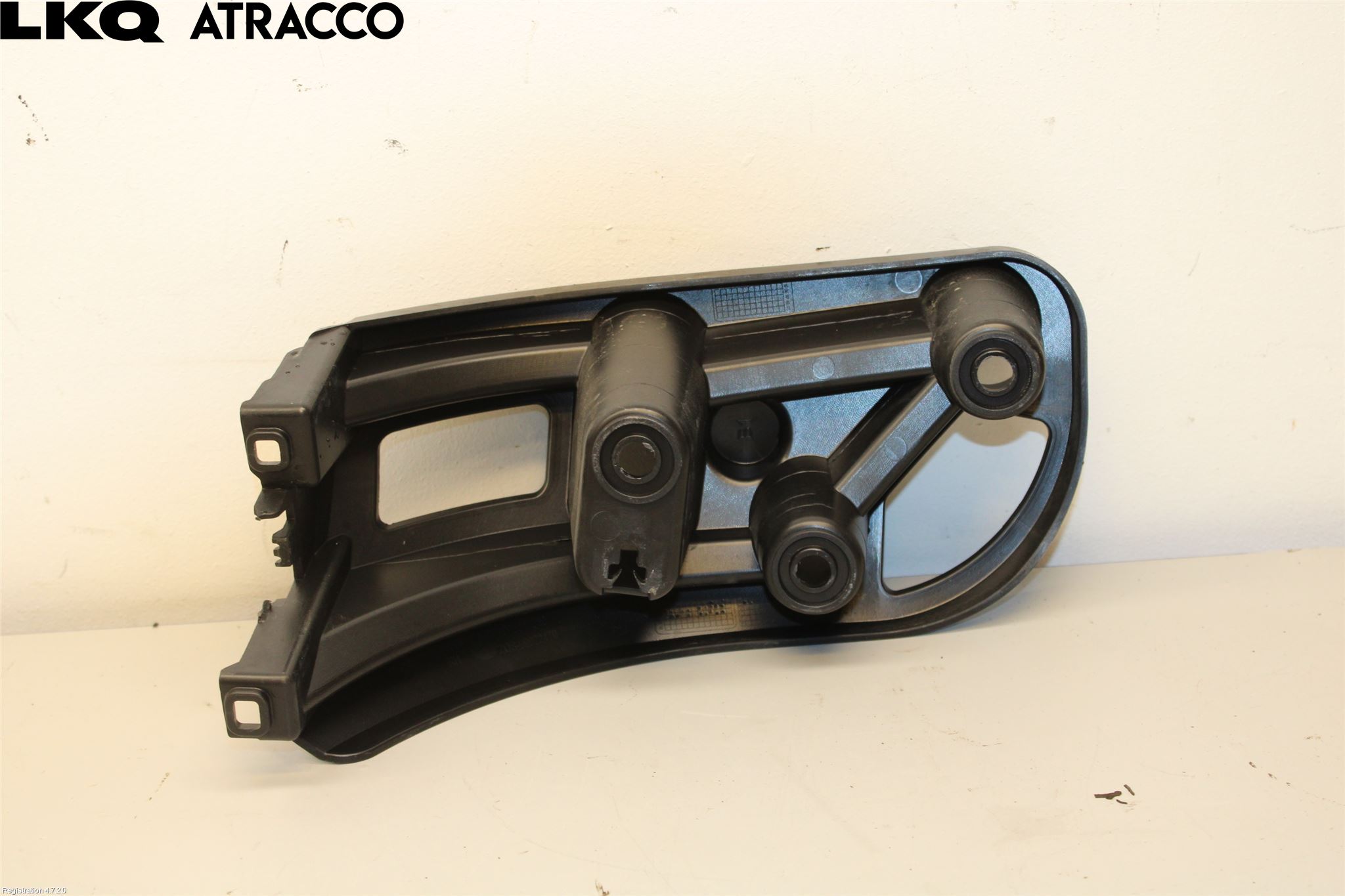 Peugeot 2008/E-2008 20- Stötfångarfäste Bak Hö