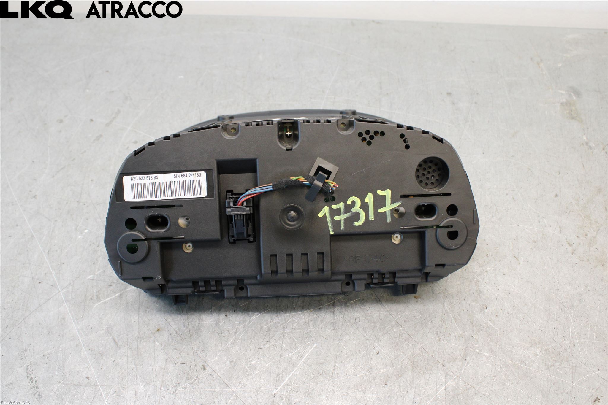 BMW 3 E90/91 SED/TOU 05-12 Instrument Hast