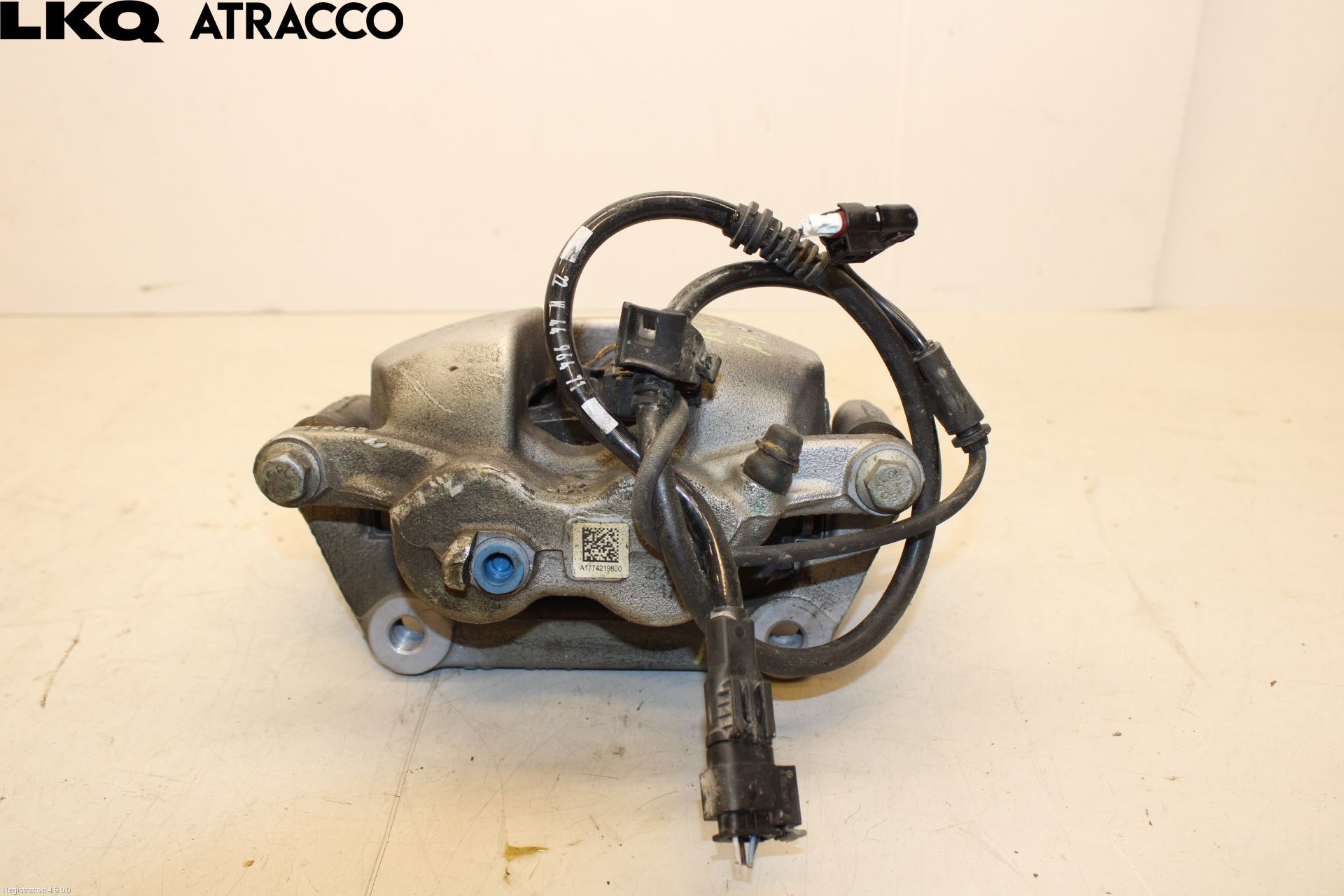 Mercedes-Benz MB EQB (X243) 22- Bromsok Fram Höger