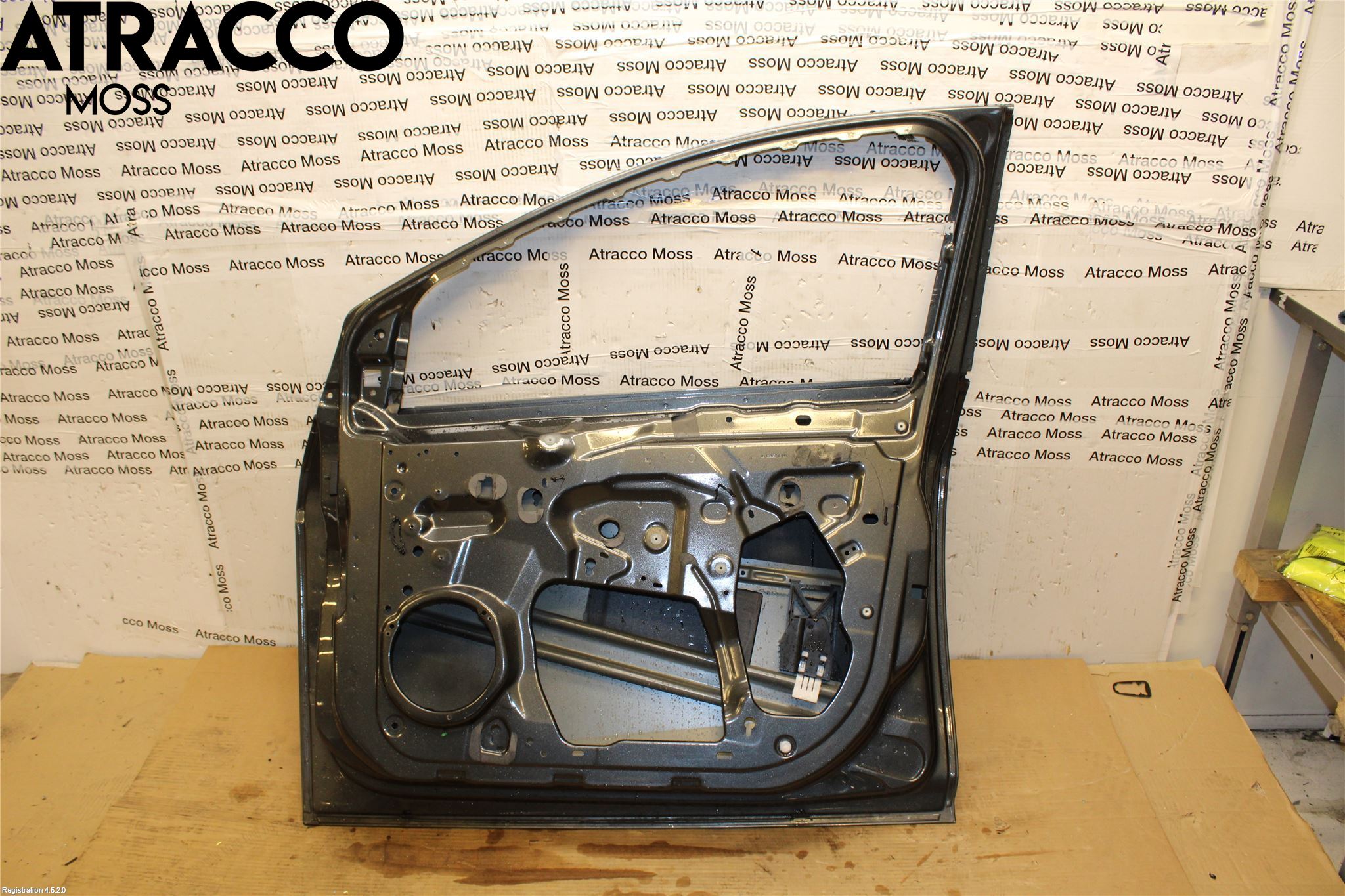 Ford FOCUS 15-18 Dörr Fram Höger