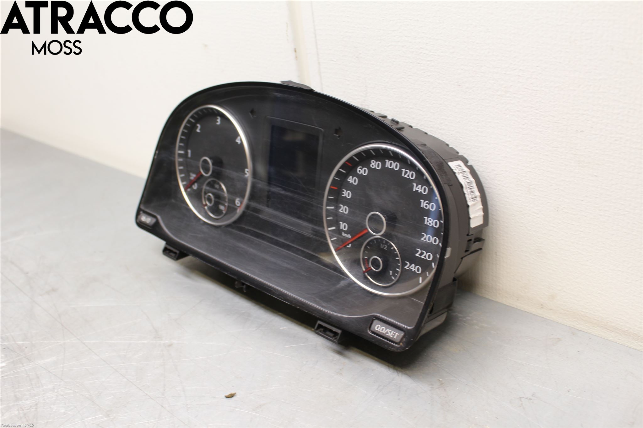 Volkswagen VW TOURAN 10-15 Instrument Komb