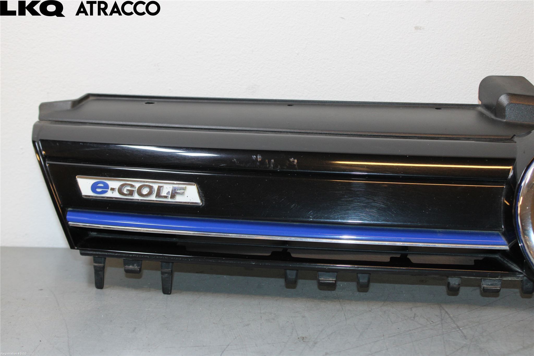 Volkswagen VW GOLF / E-GOLF VII 13-20 Grill Komp
