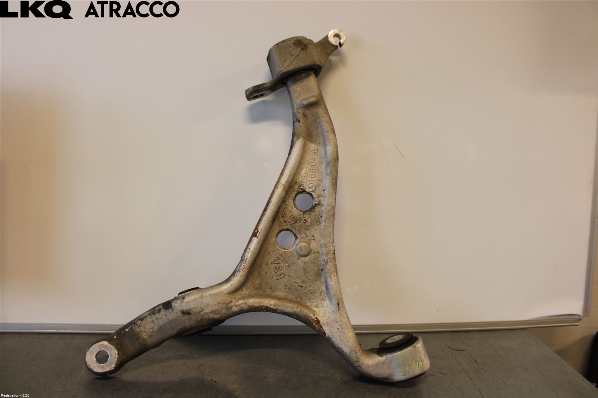 Mercedes-Benz MB ML/GLE-KLASS (W166) 12-18 Bärarm Fram Undre Hö