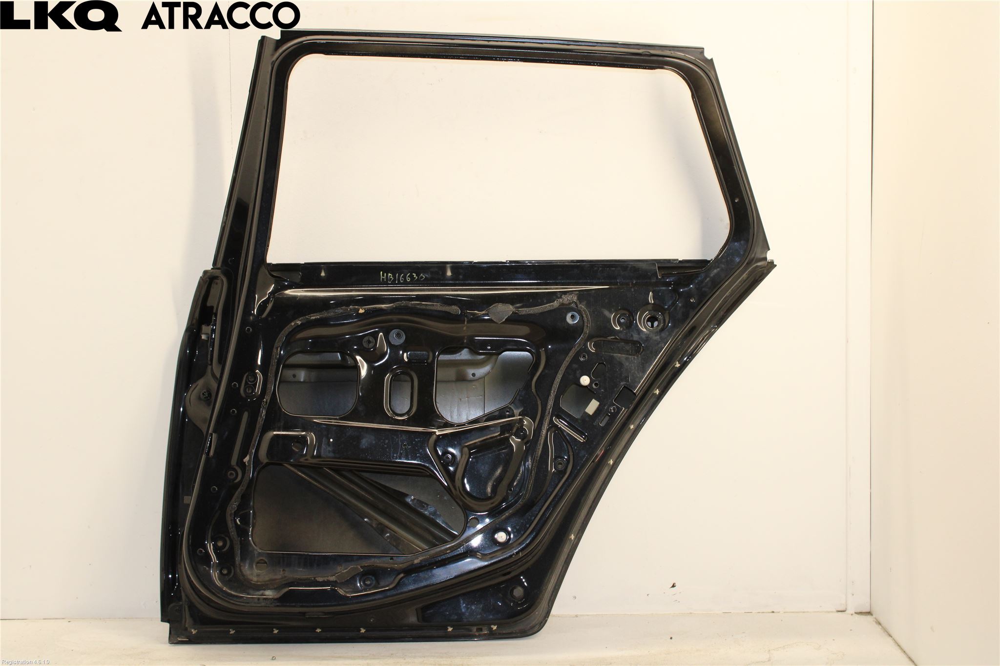 BMW 5 F10/F11/F18 09-17 Dörr Bak Höger