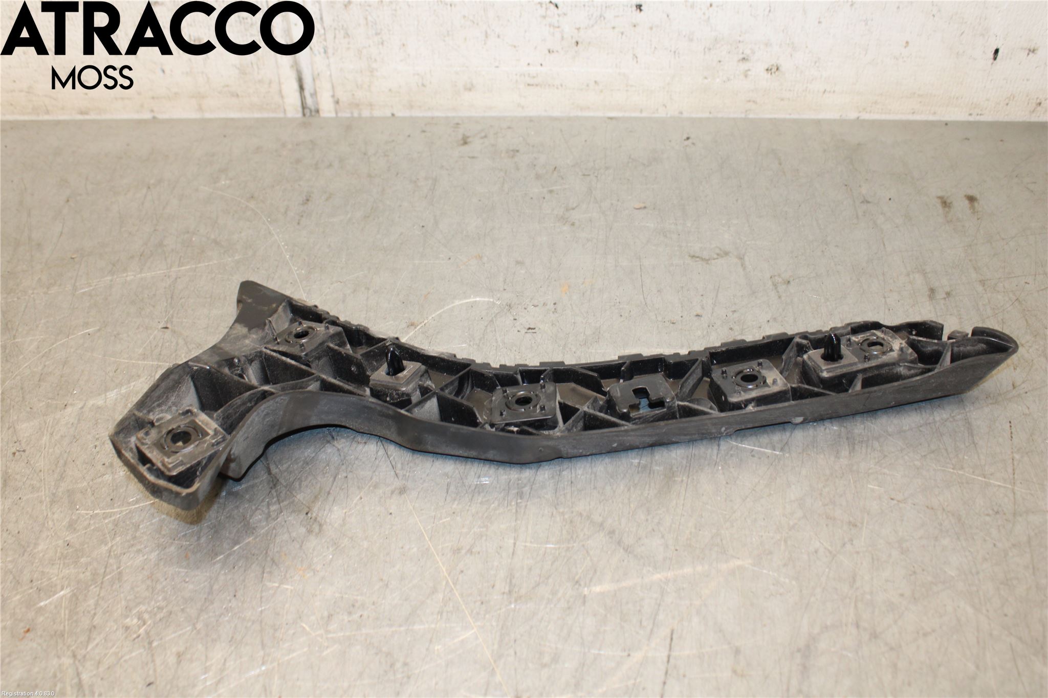 Ford MONDEO 15-22 Stötfångarfäste Bak Hö