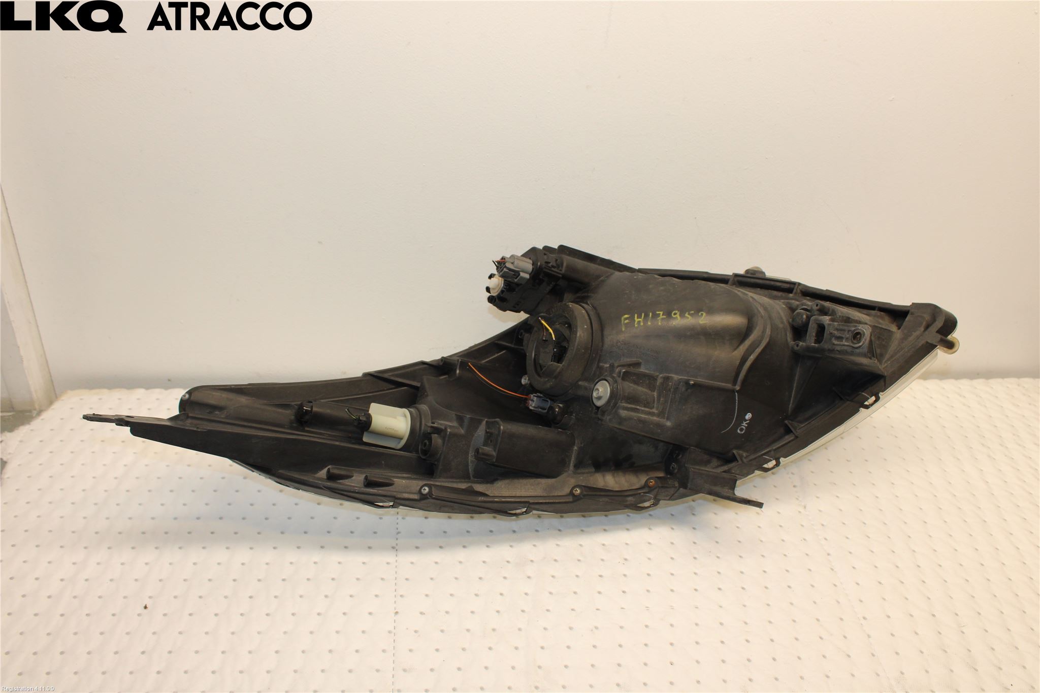 Suzuki SWIFT 11-16 Strålkastare Höger
