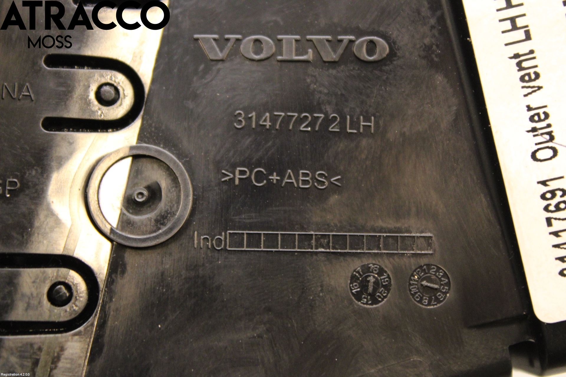 Volvo XC60 18- Defrosterkanal-Munstycke