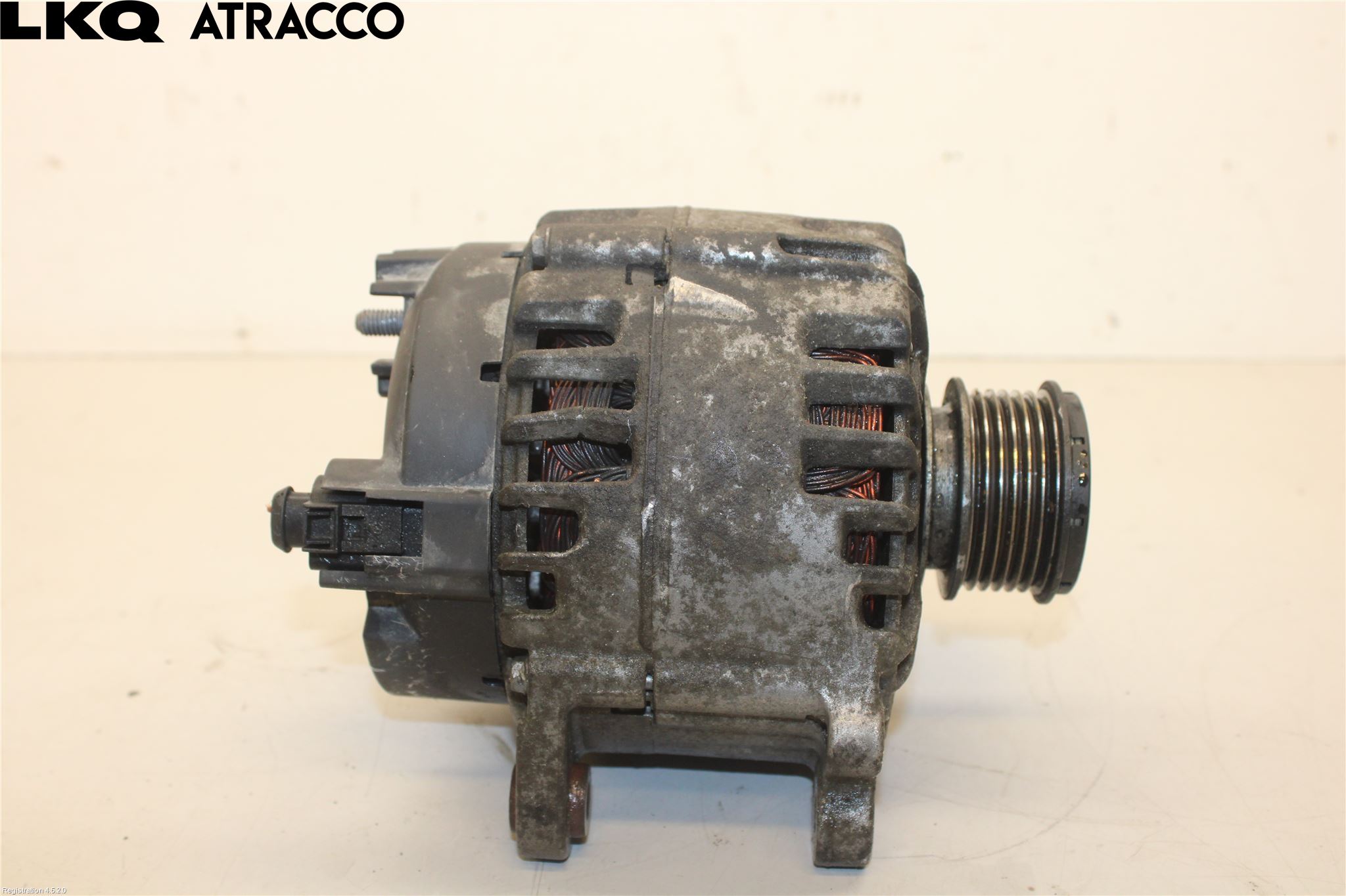 Volkswagen VW CADDY 11-15 Generator