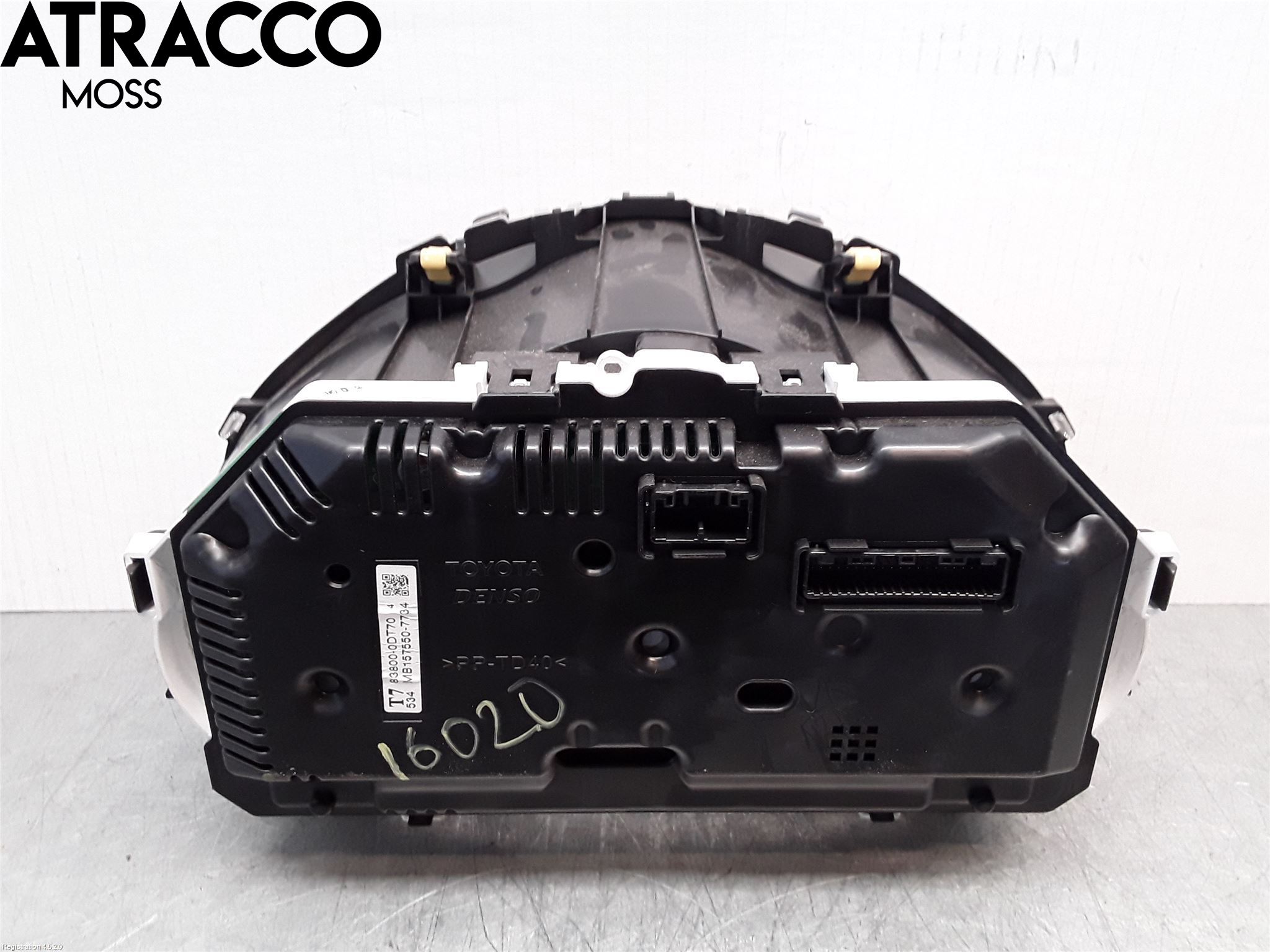 Toyota YARIS XP130 12-14 Instrumentkonsoll Mitt
