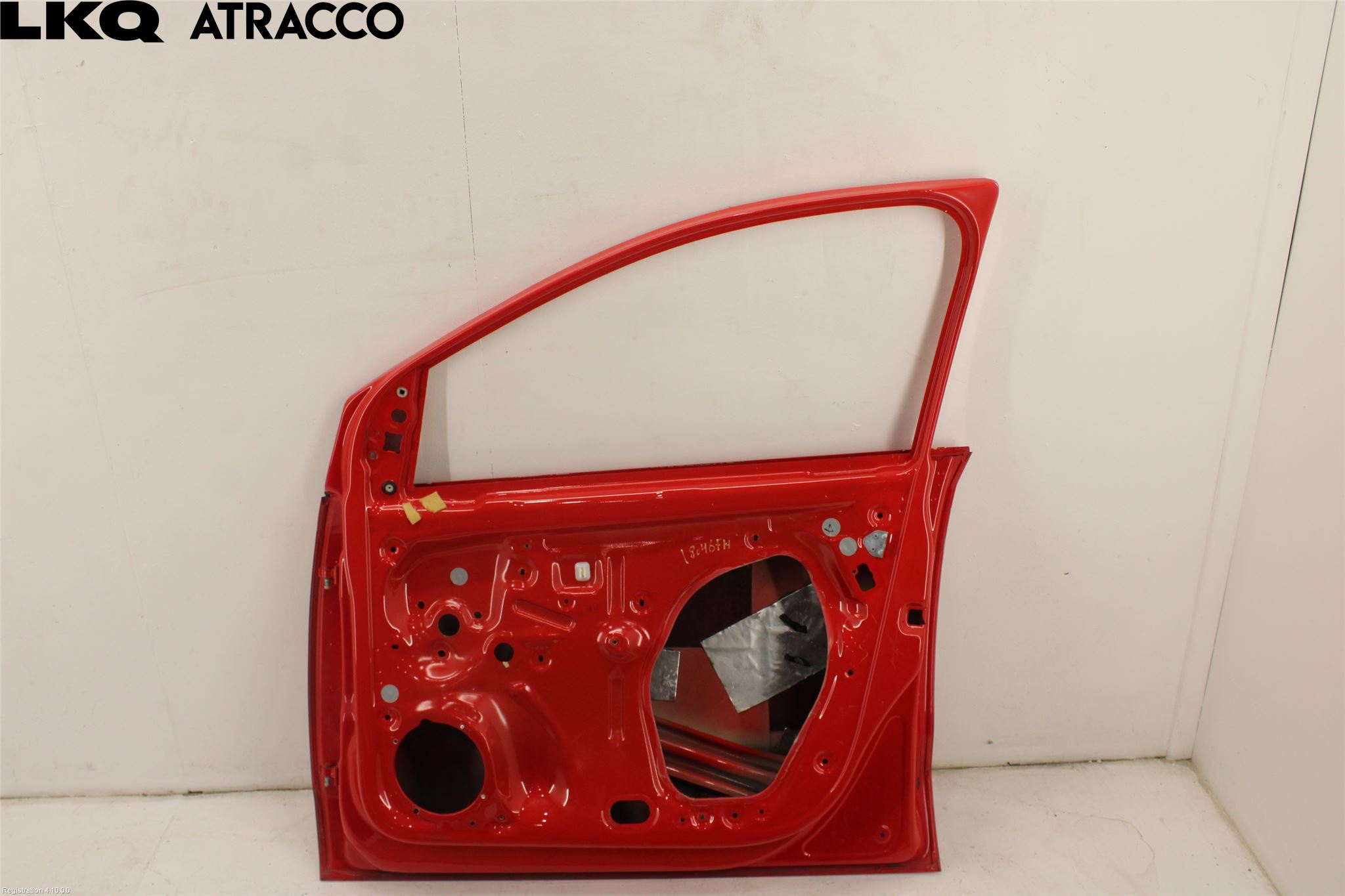 Volkswagen VW POLO 10-17 Dörr Fram Höger