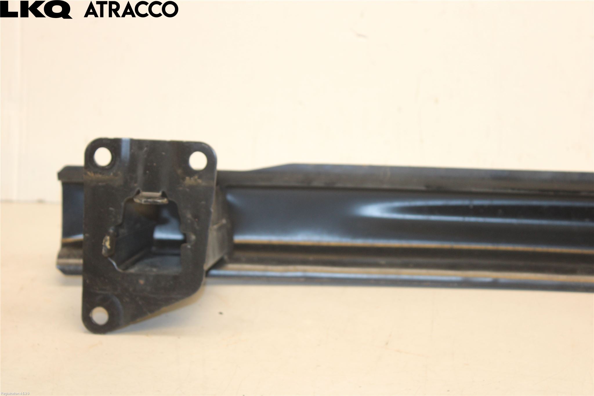 Volkswagen VW TOURAN 10-15 Stötfångarbalk Bak