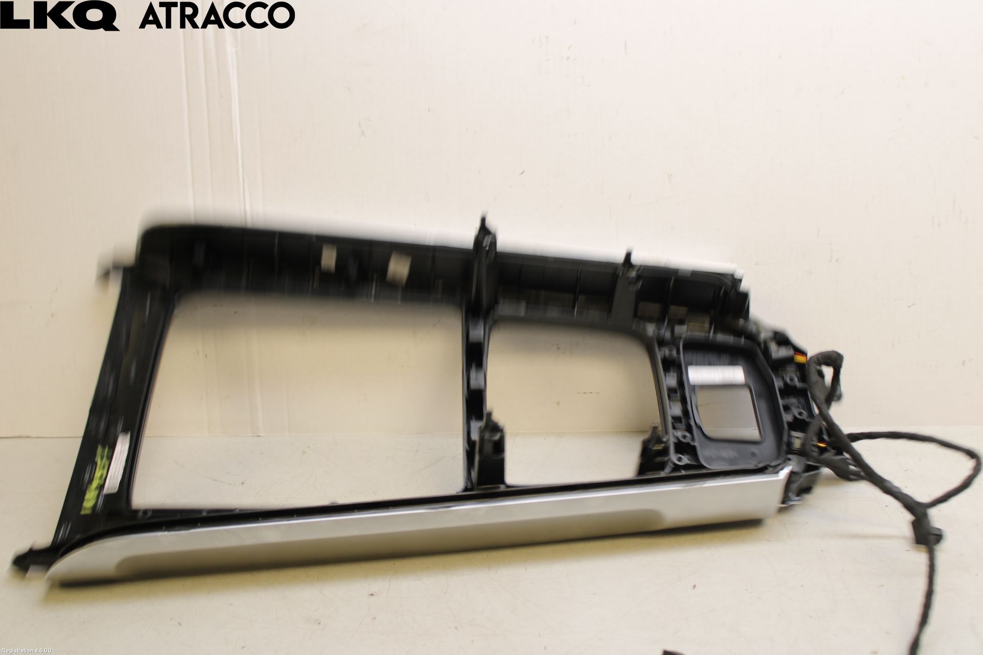 Mercedes-Benz MB EQB (X243) 22- Inr Tunnelfack