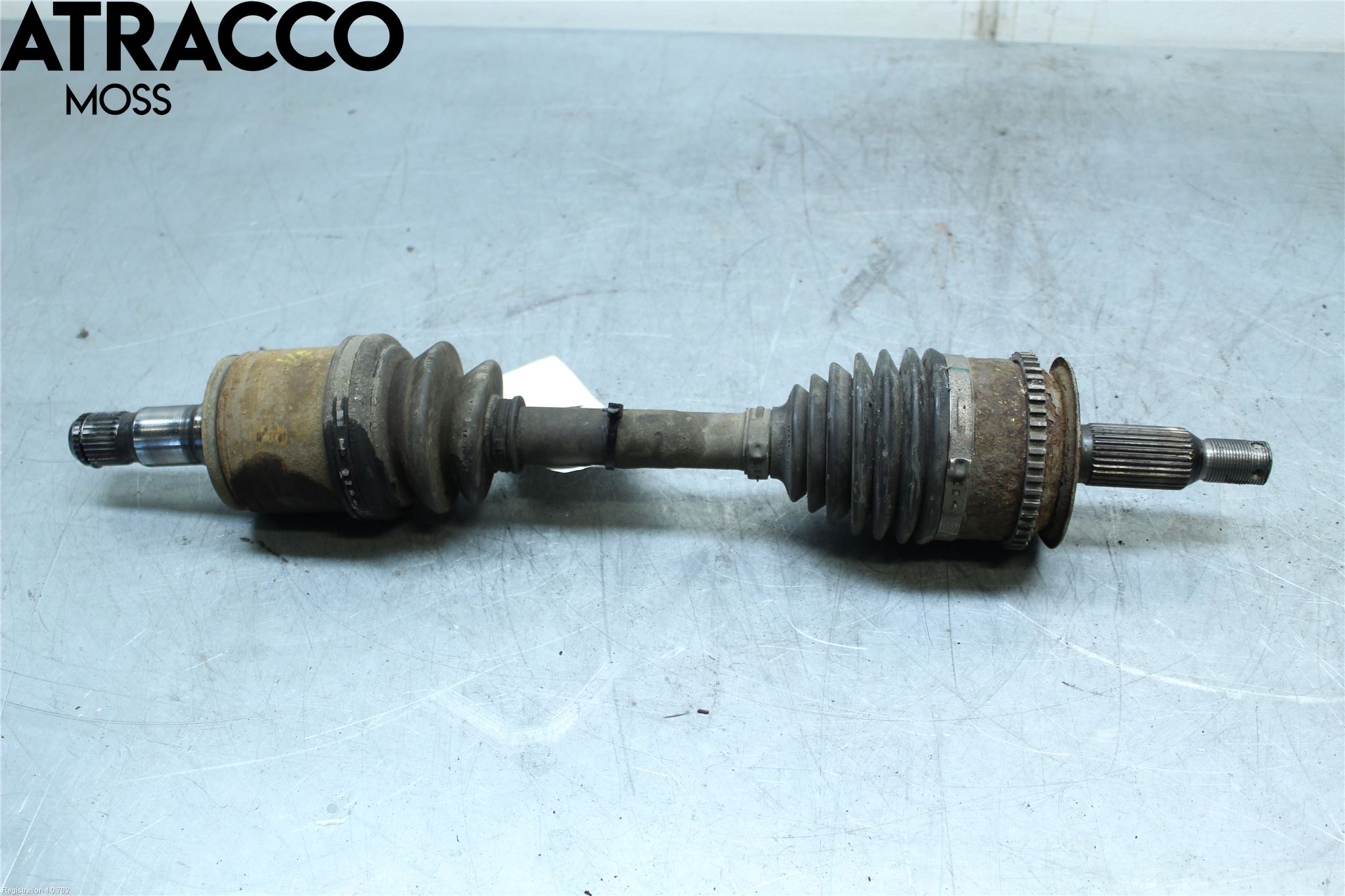 Mitsubishi L200 16-23 Drivaxel Fram Vänster