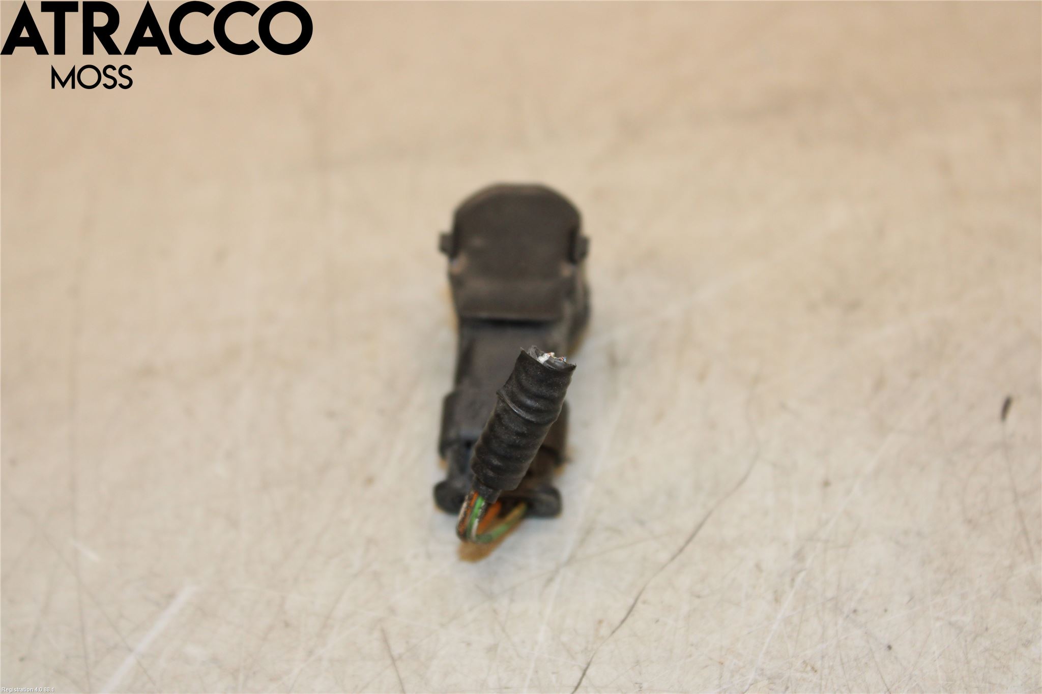 Volvo V40 12-19 Parkeringshjälp Backsensor