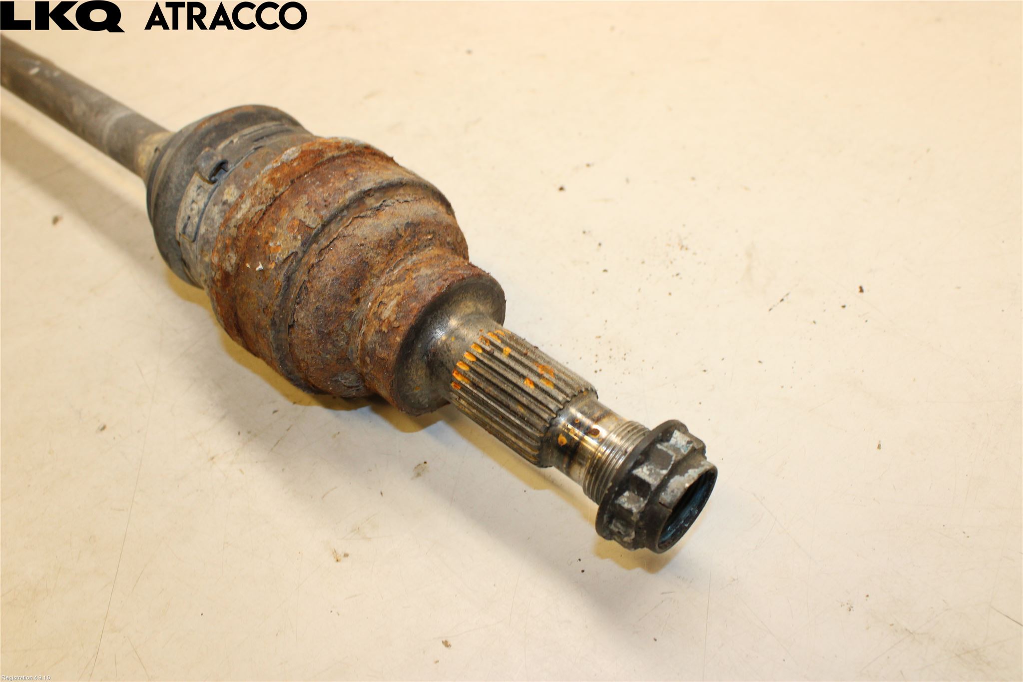 Mercedes-Benz MB GLA-KLASS (X156) 13-20 Drivaxel Bak Höger