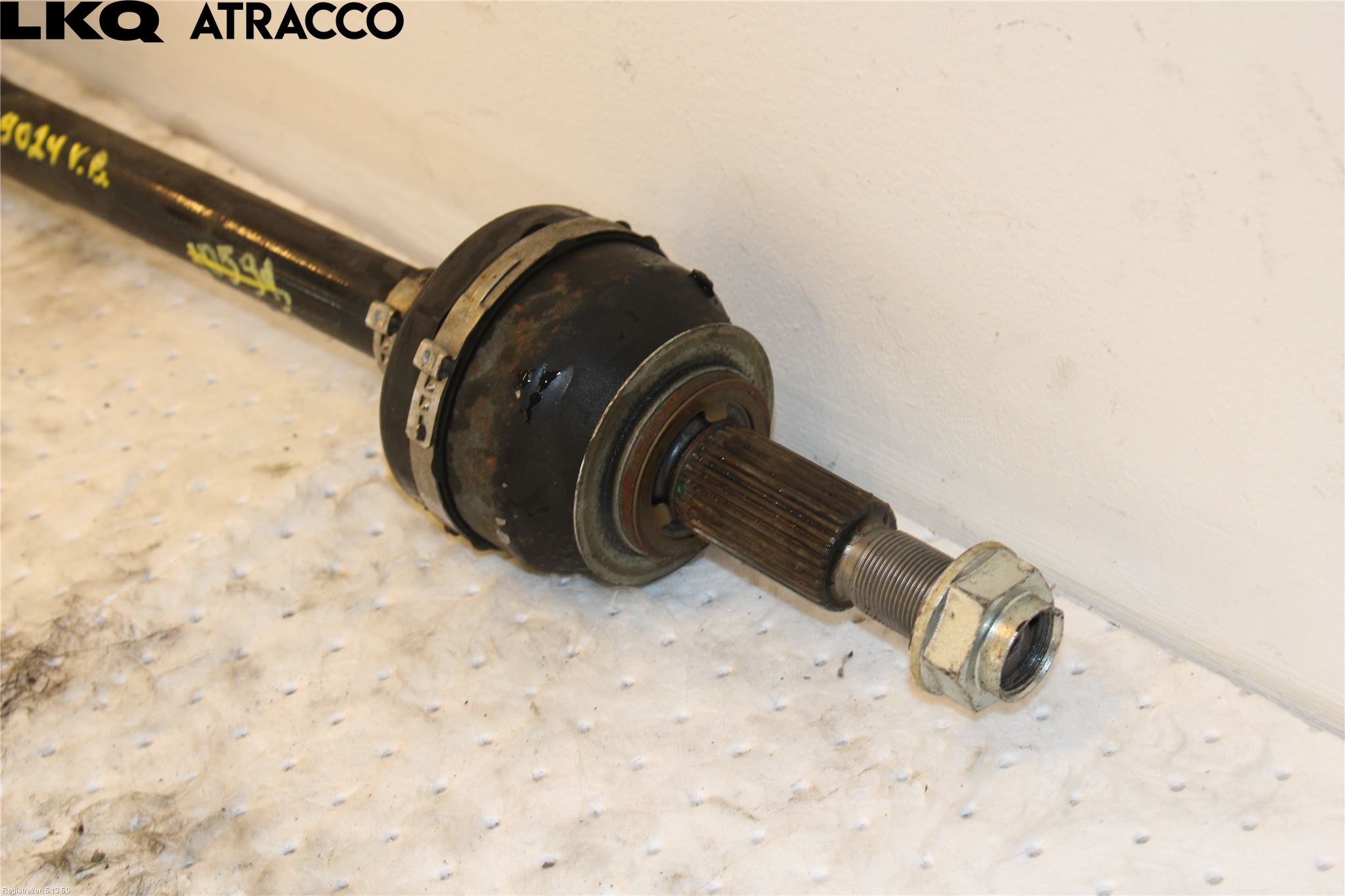 Xpeng G9 22- Drivaxel Bak Vänster